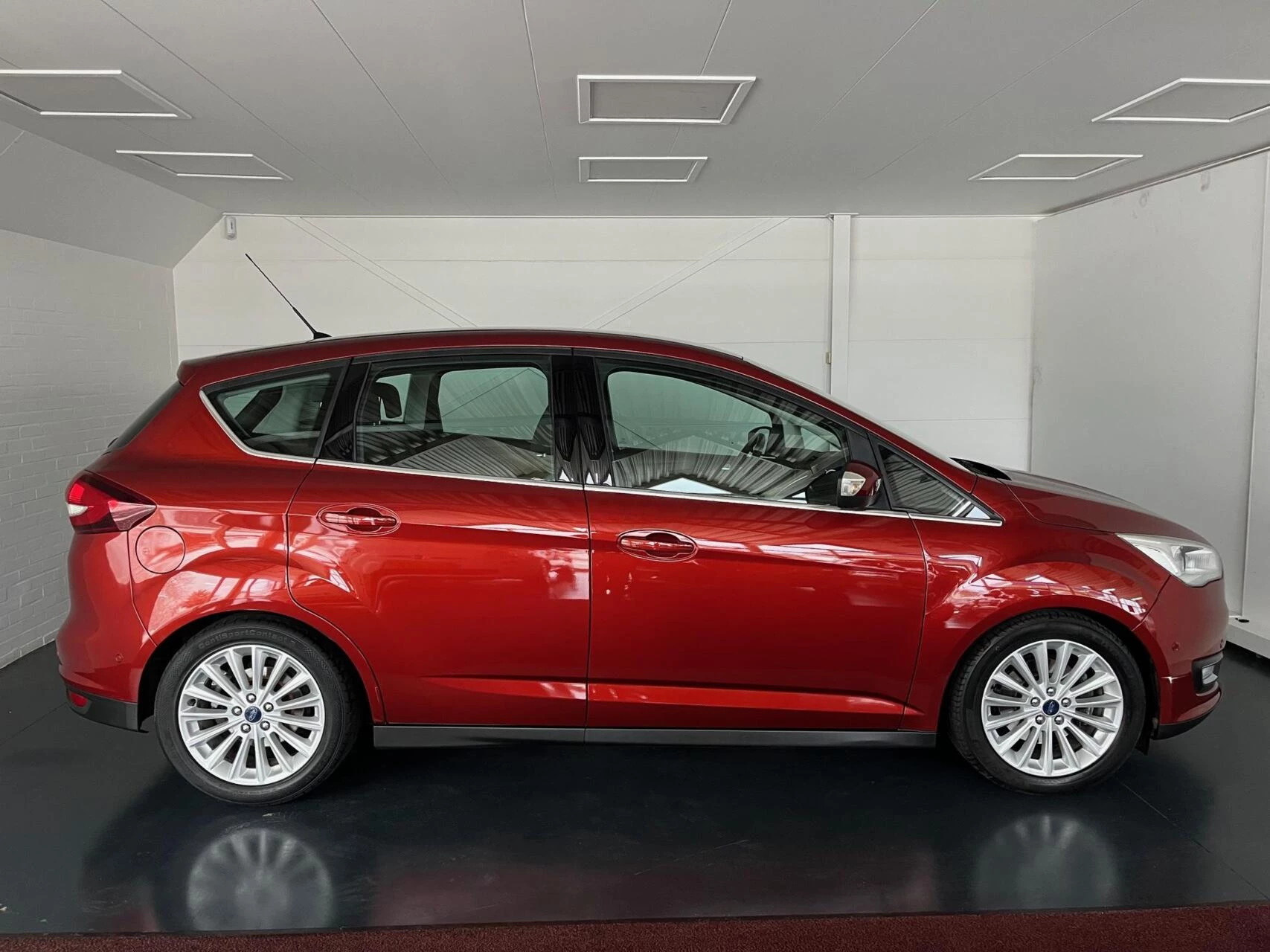 Hoofdafbeelding Ford C-MAX