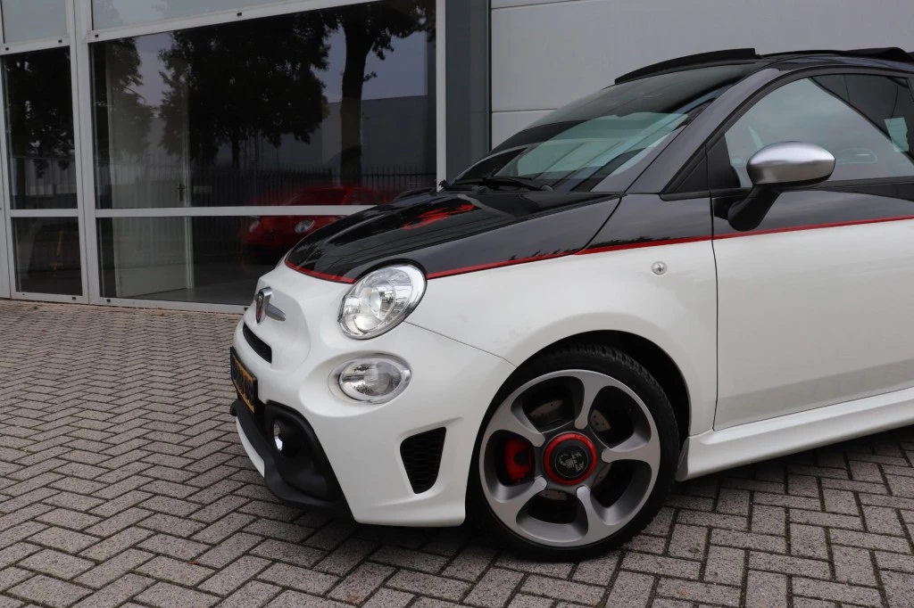 Hoofdafbeelding Fiat 500C