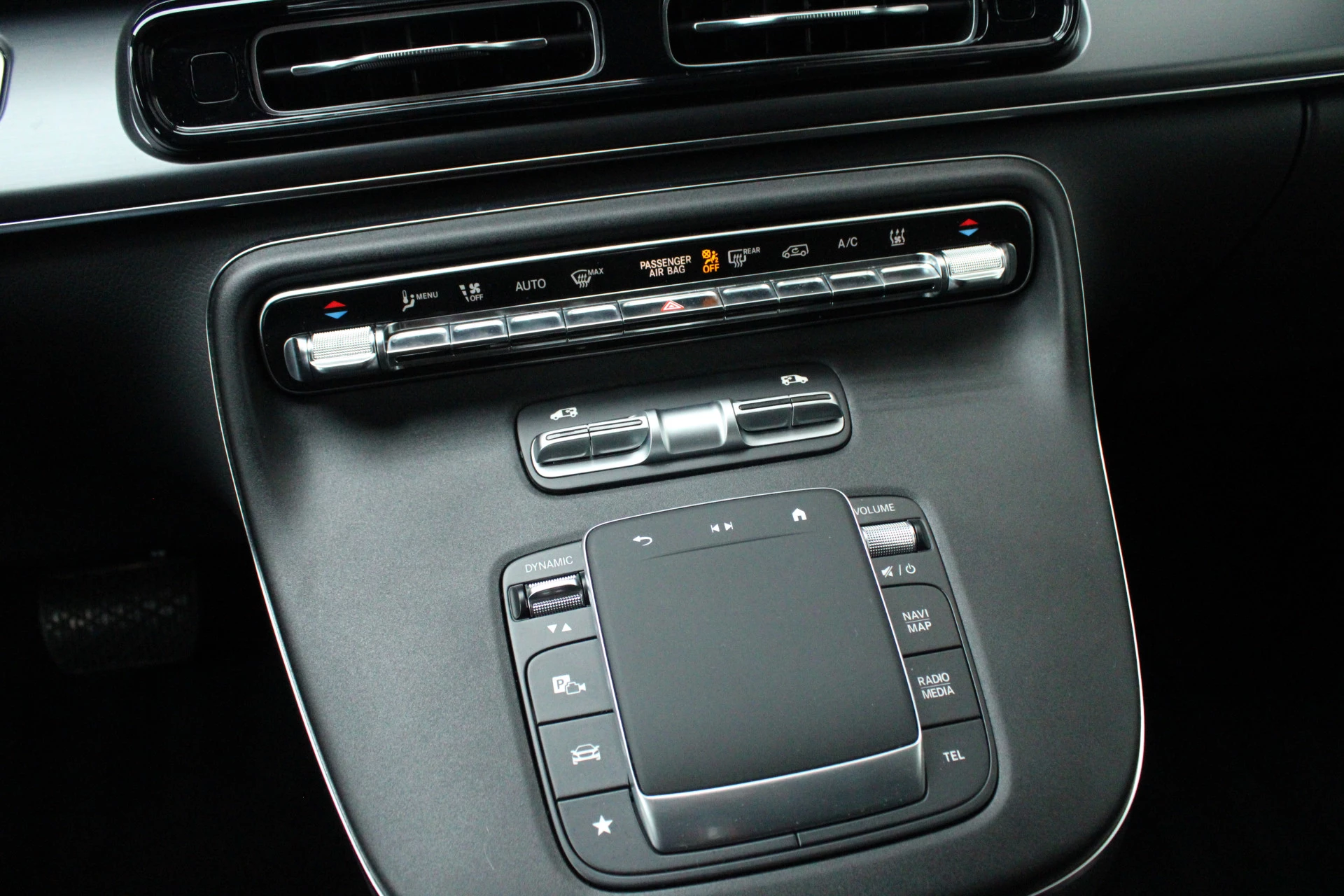 Hoofdafbeelding Mercedes-Benz EQV