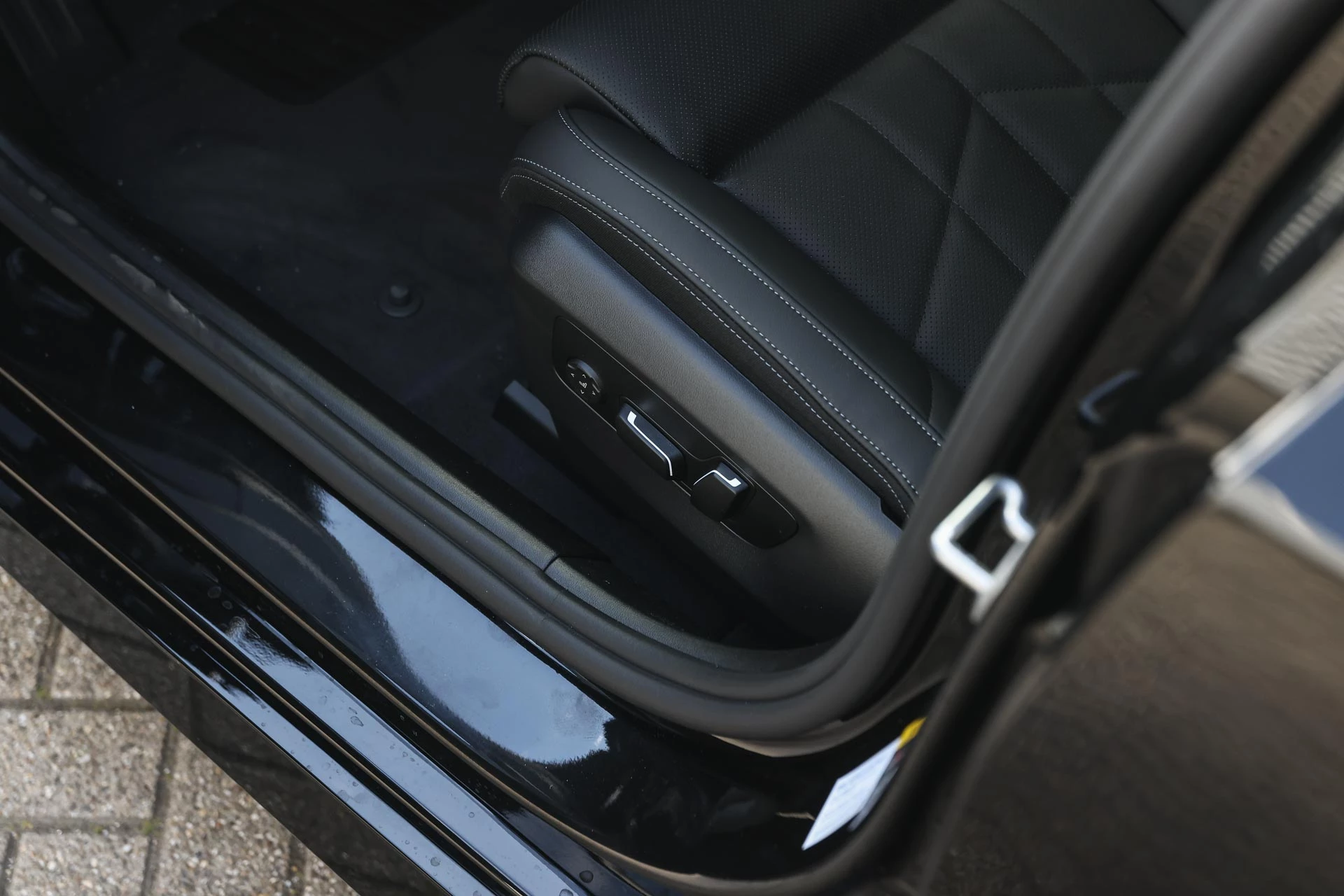 Hoofdafbeelding BMW i5