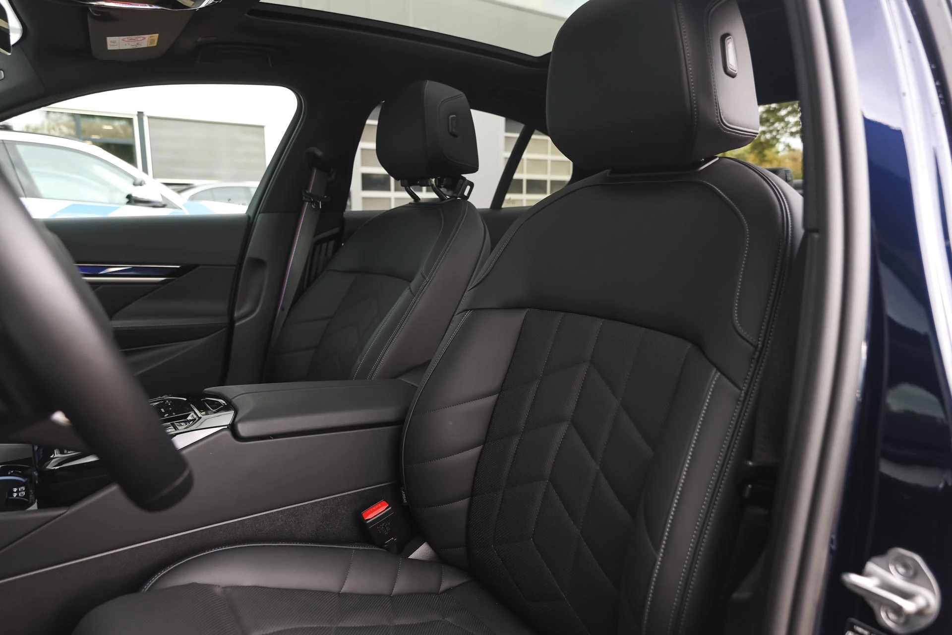 Hoofdafbeelding BMW i5