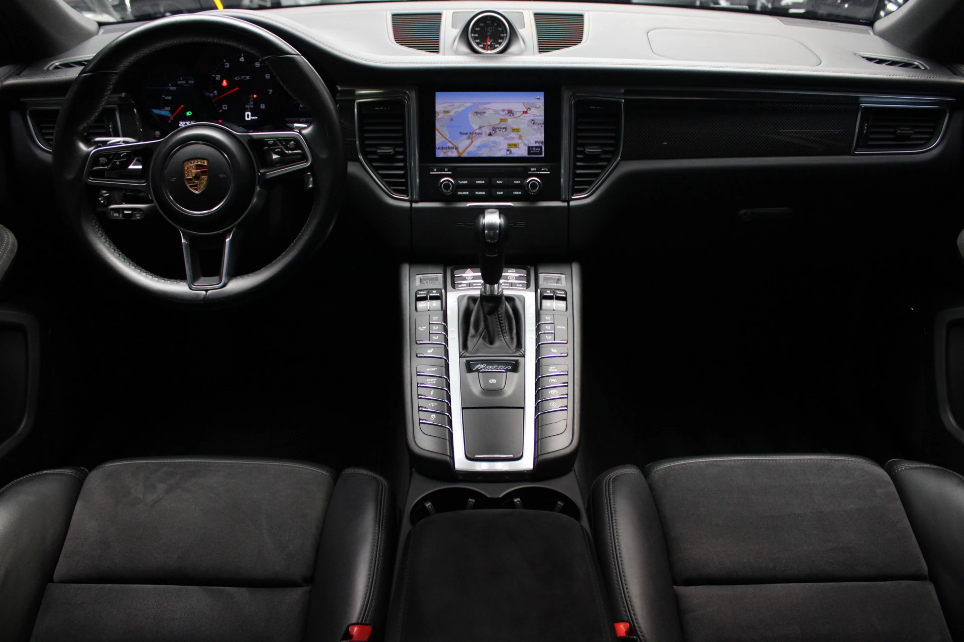 Hoofdafbeelding Porsche Macan