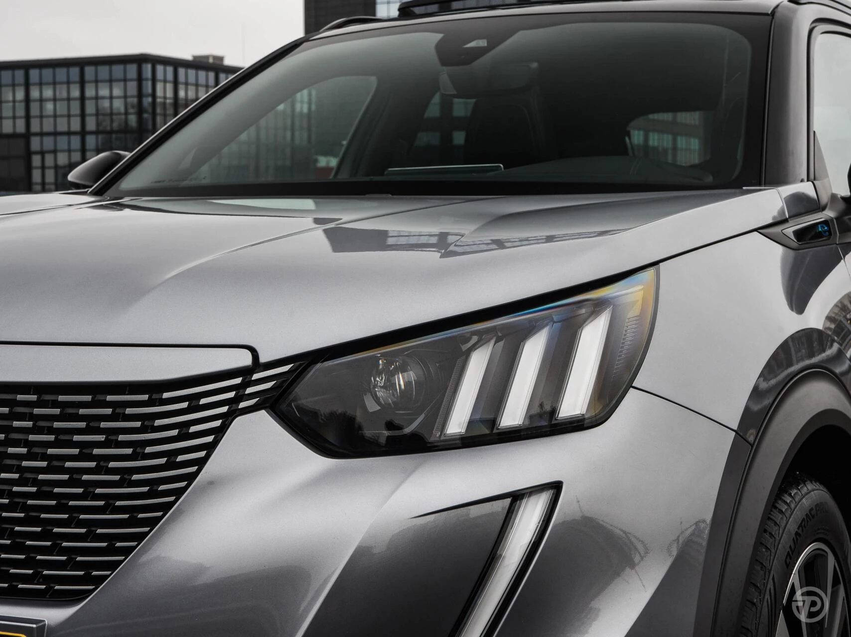 Hoofdafbeelding Peugeot e-2008