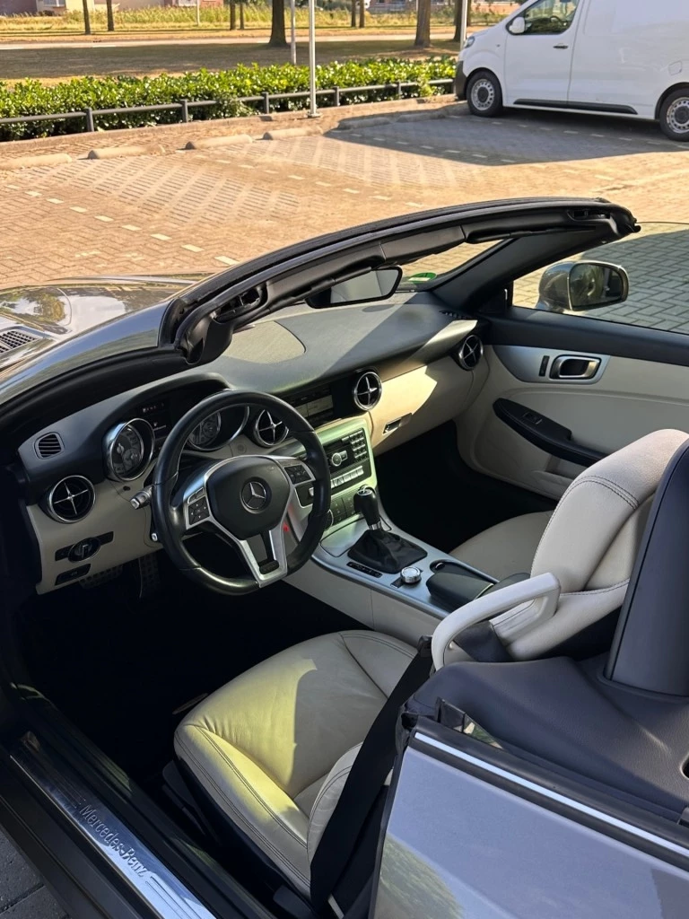 Hoofdafbeelding Mercedes-Benz SLK