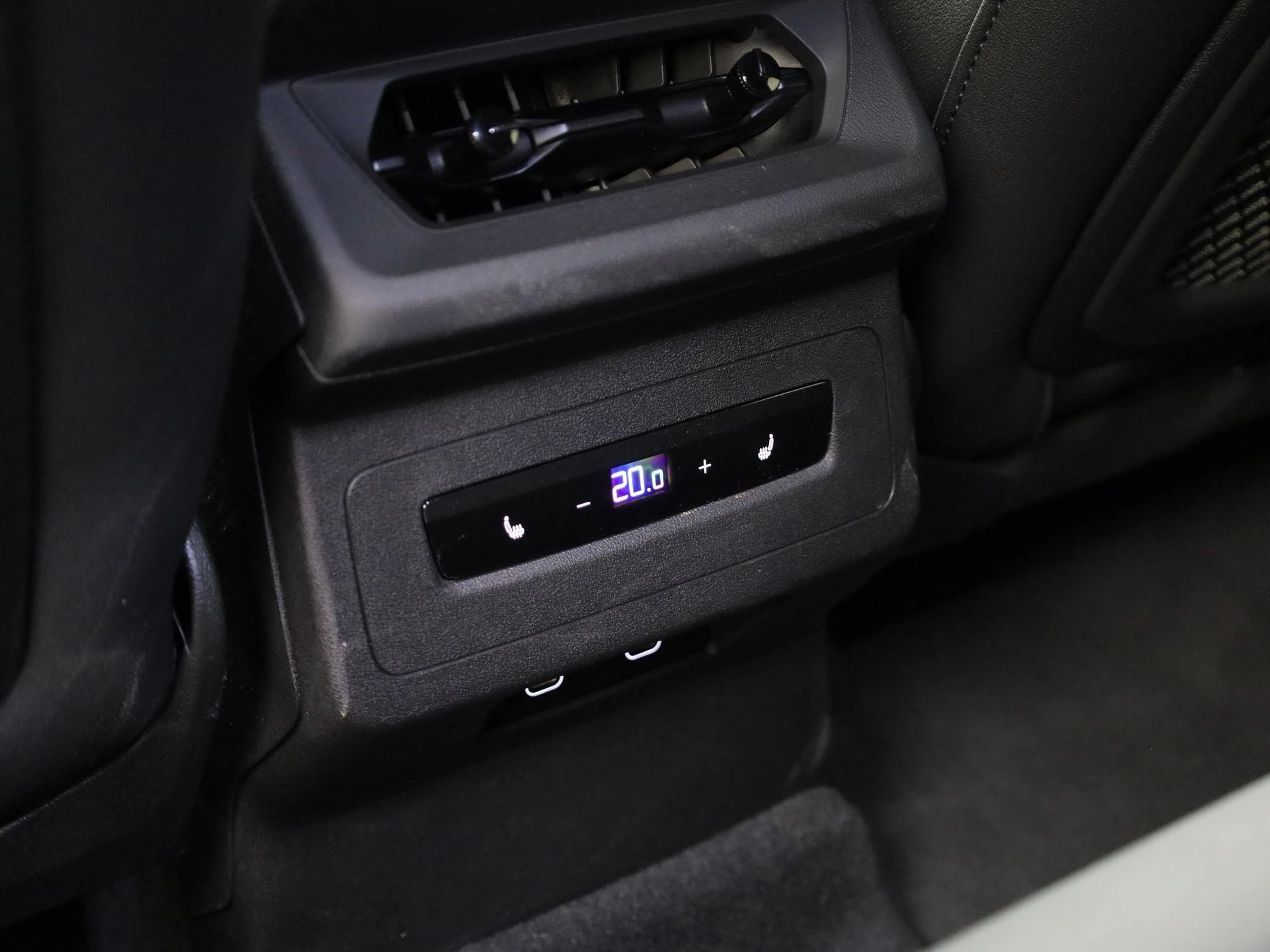 Hoofdafbeelding Audi Q6 e-tron