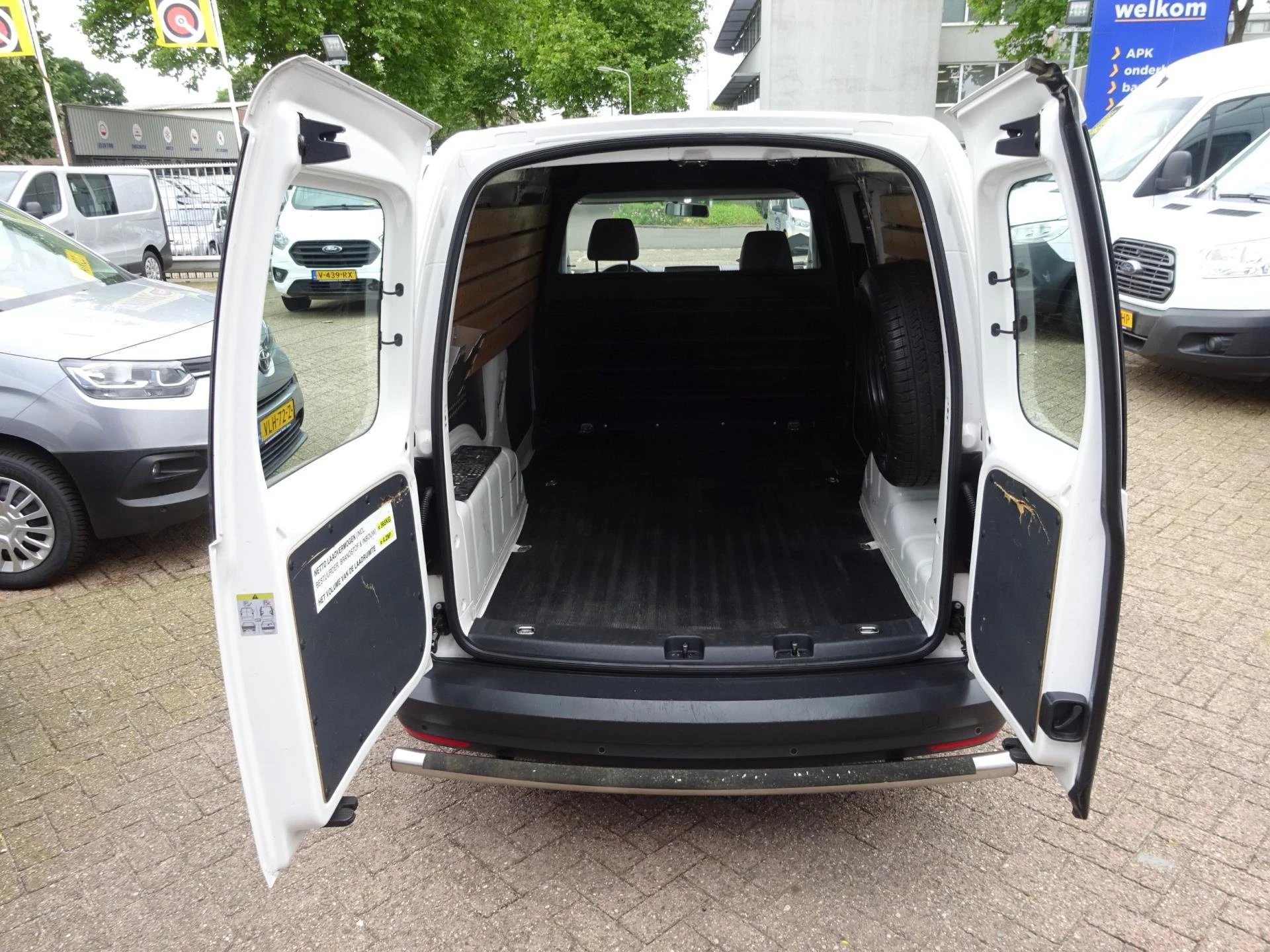 Hoofdafbeelding Volkswagen Caddy