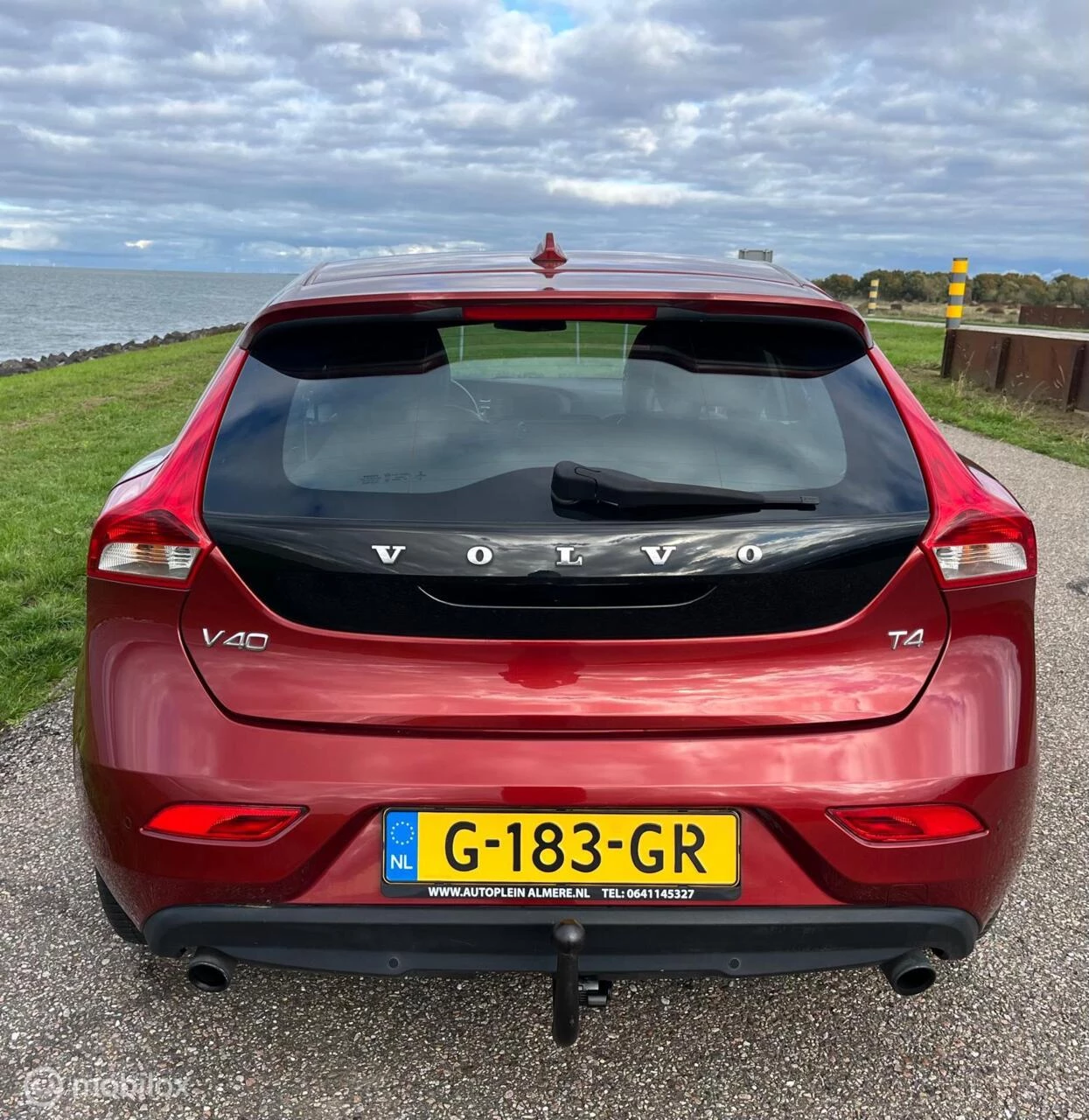 Hoofdafbeelding Volvo V40