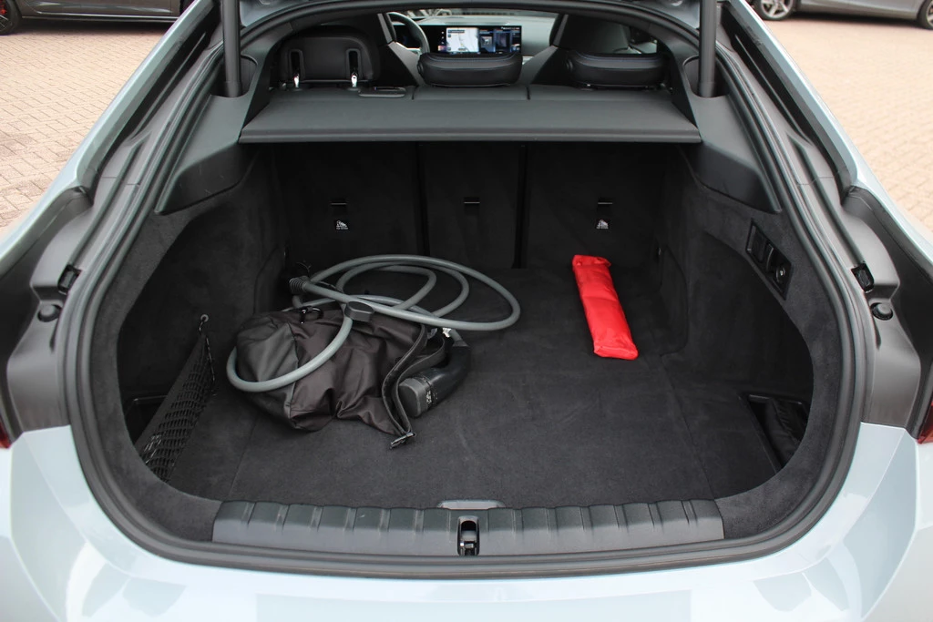 Hoofdafbeelding BMW i4