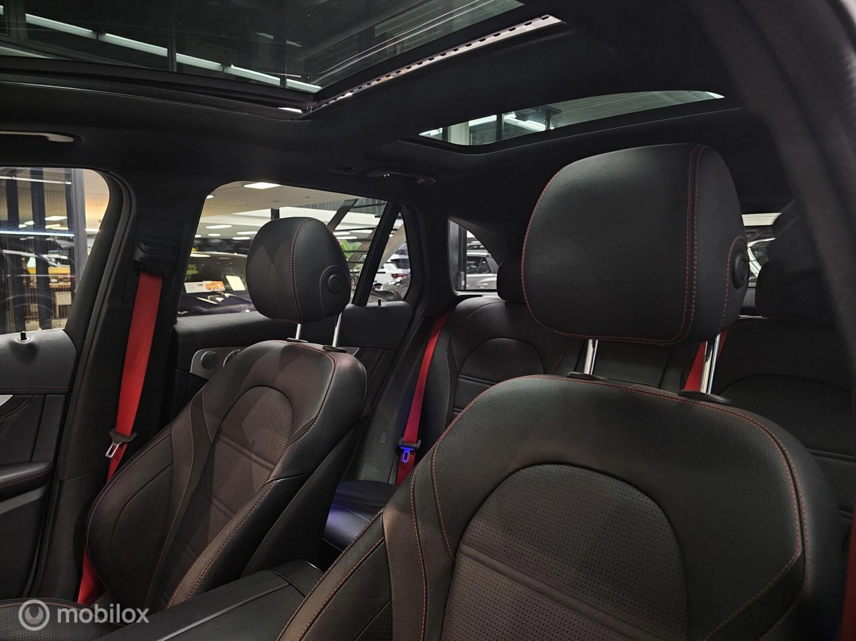 Hoofdafbeelding Mercedes-Benz GLC