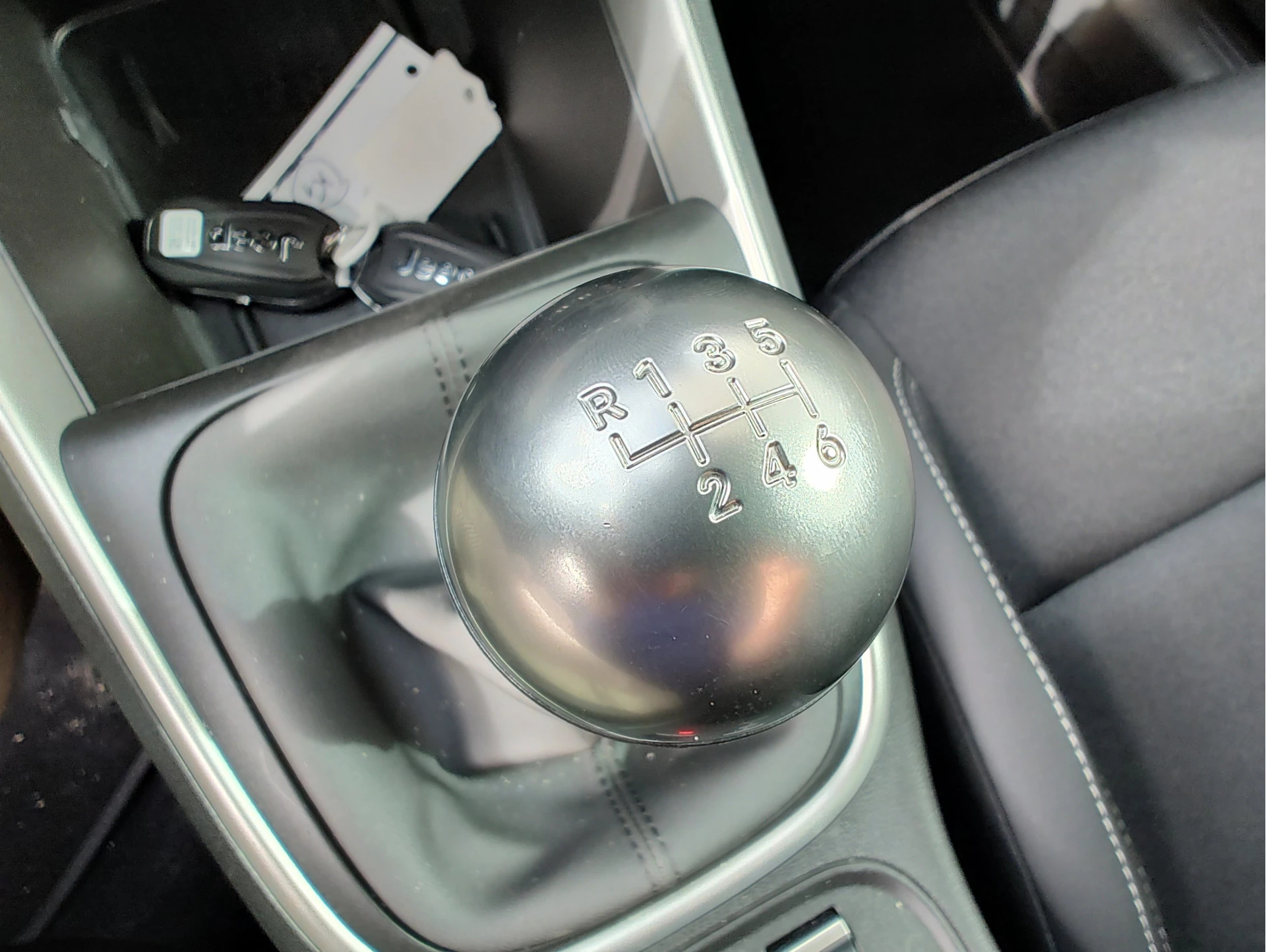 Hoofdafbeelding Jeep Avenger