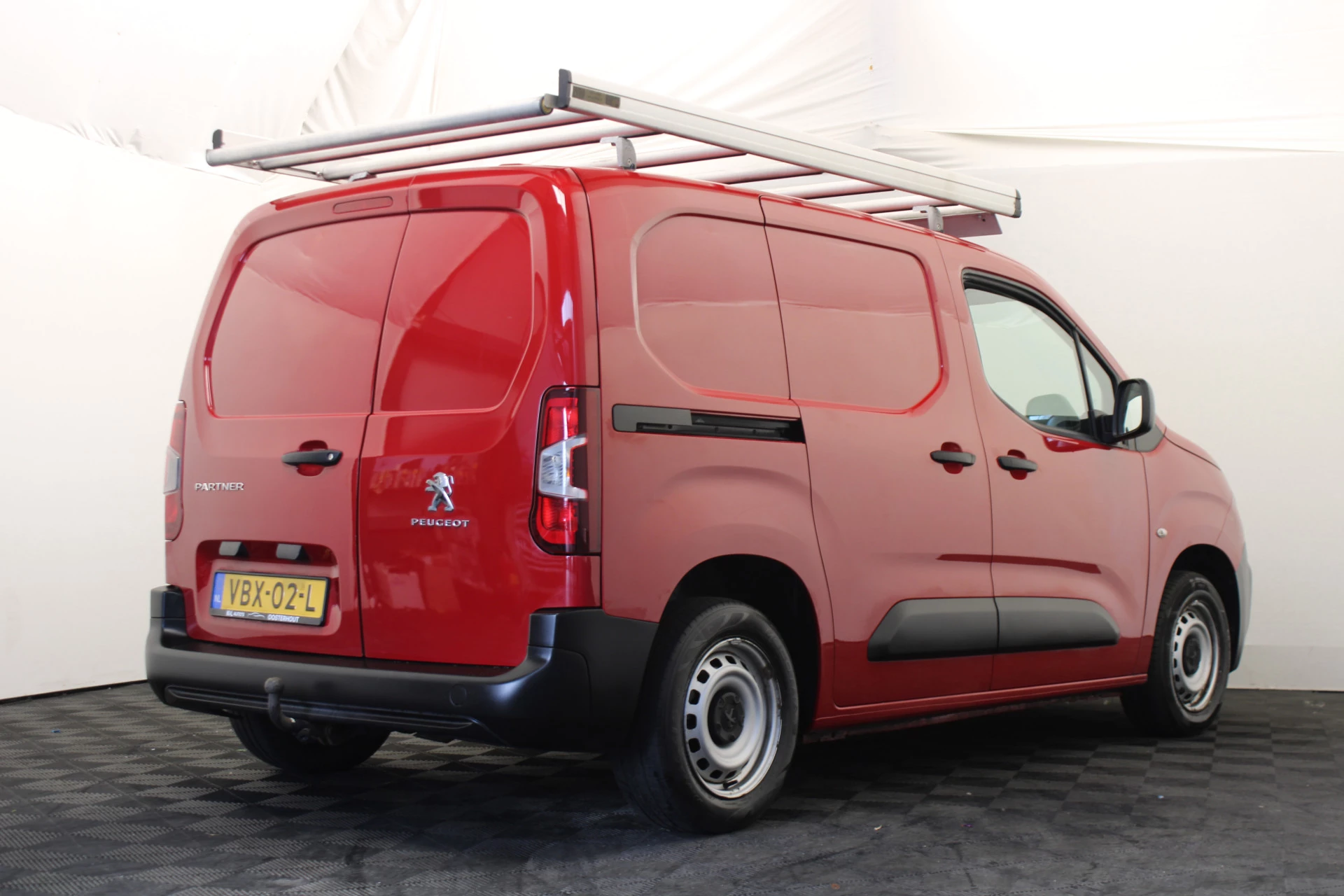 Hoofdafbeelding Peugeot Partner