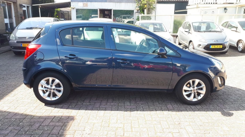 Hoofdafbeelding Opel Corsa