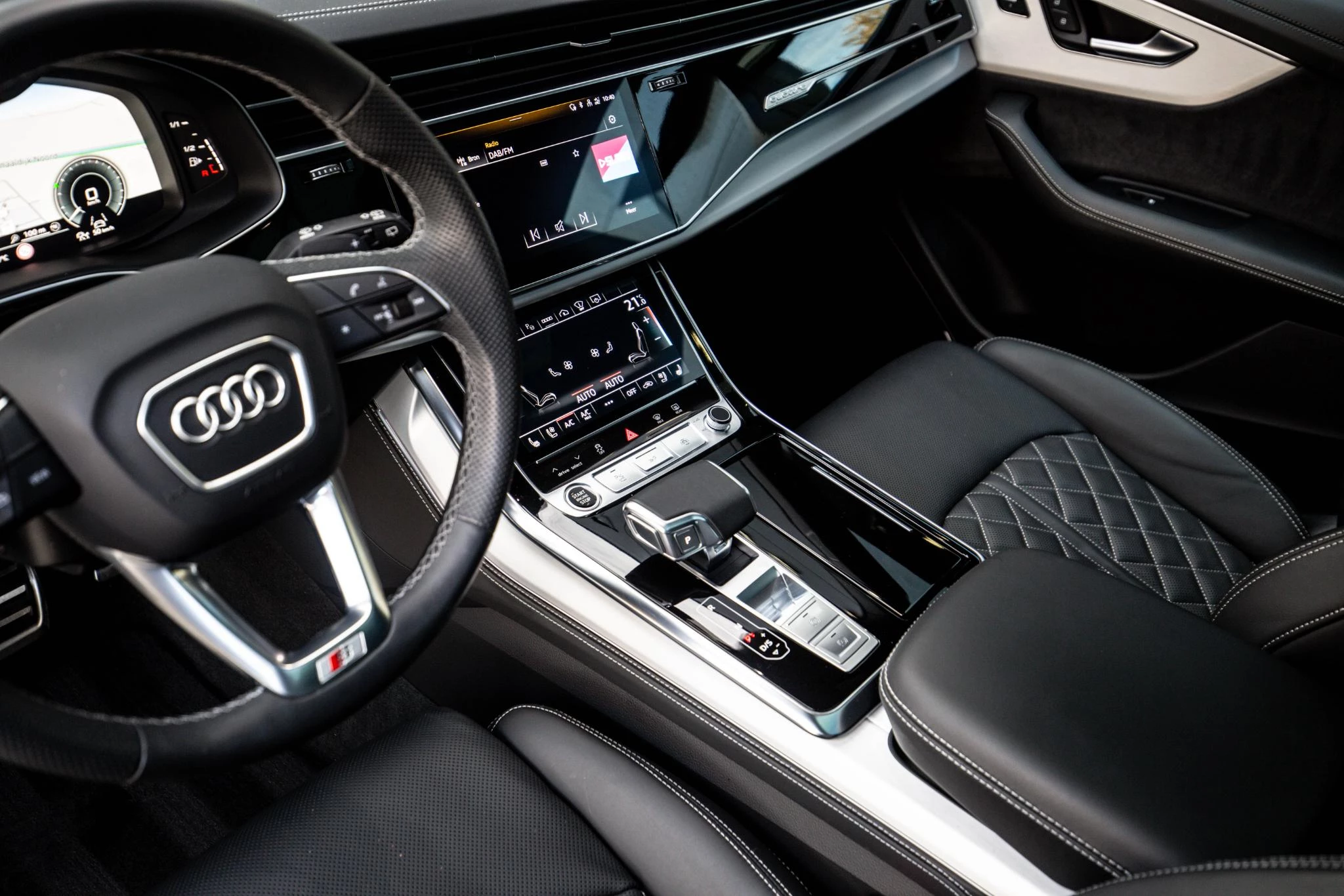 Hoofdafbeelding Audi Q8