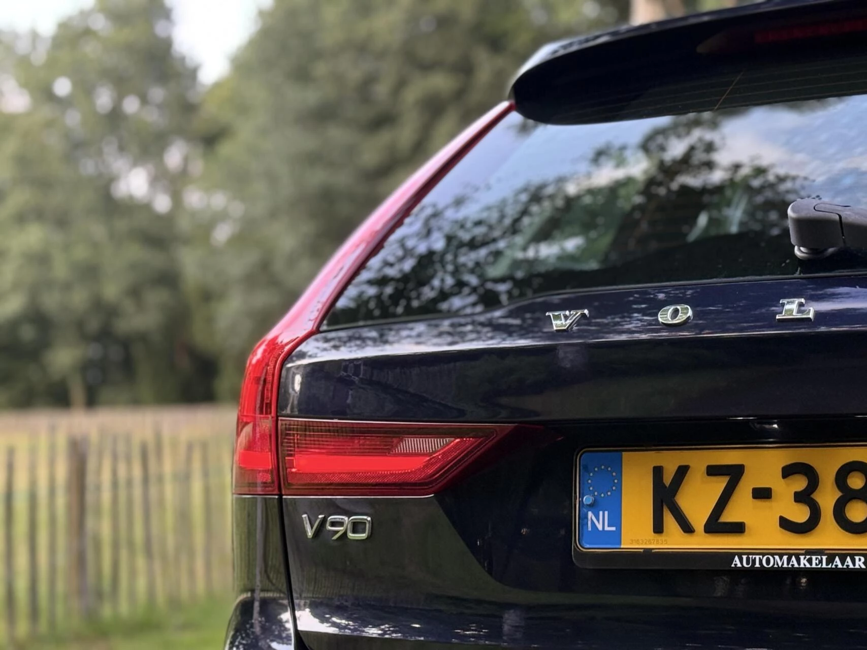 Hoofdafbeelding Volvo V90