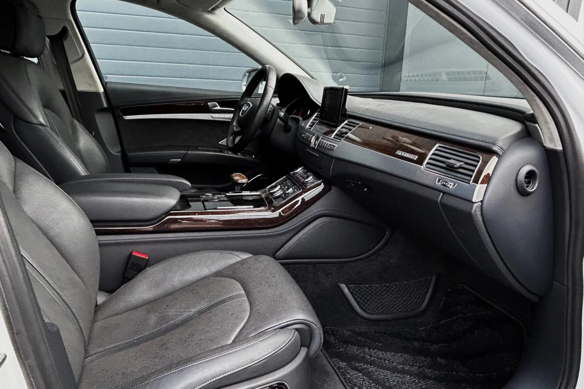 Hoofdafbeelding Audi A8