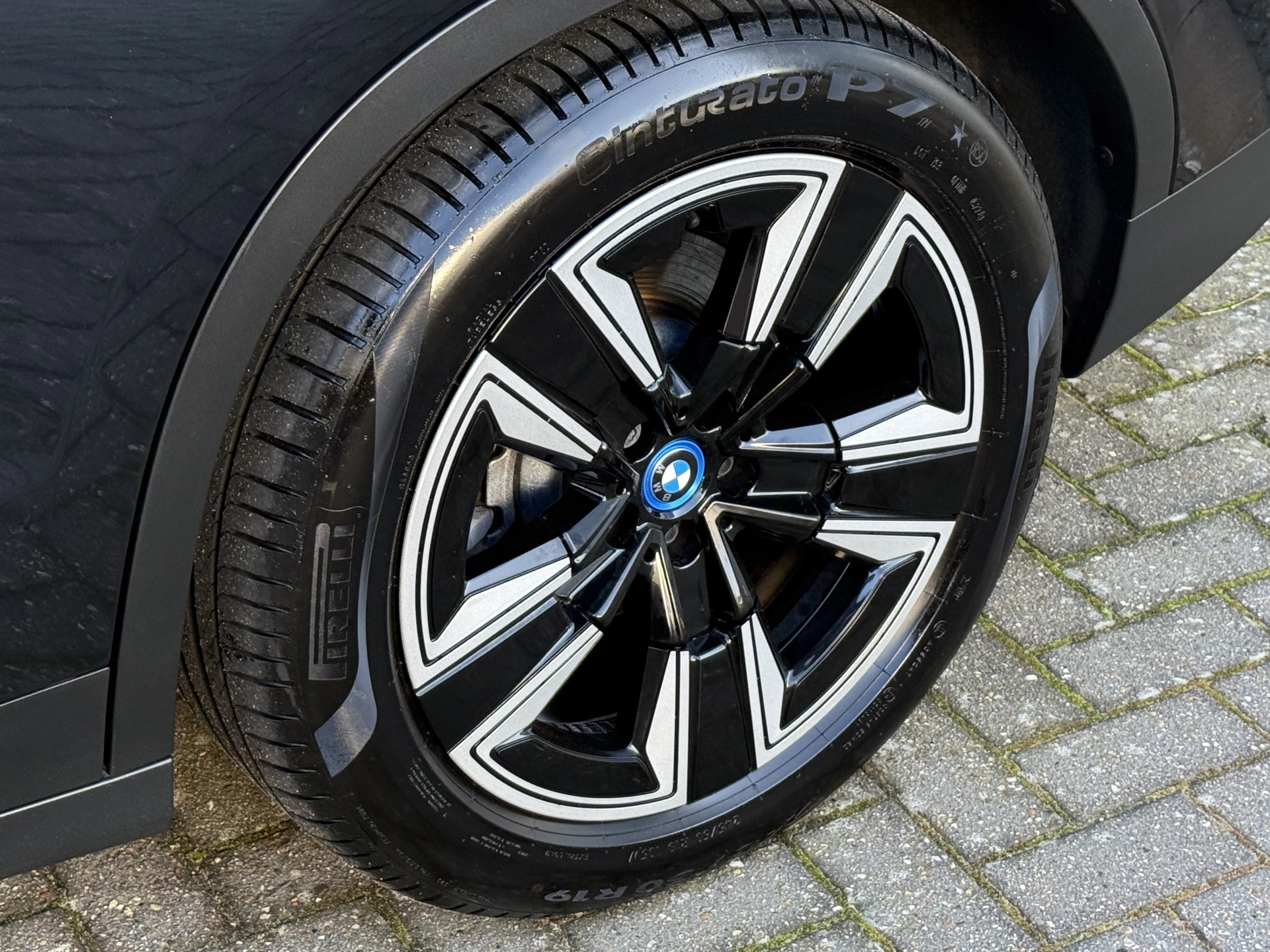 Hoofdafbeelding BMW iX3