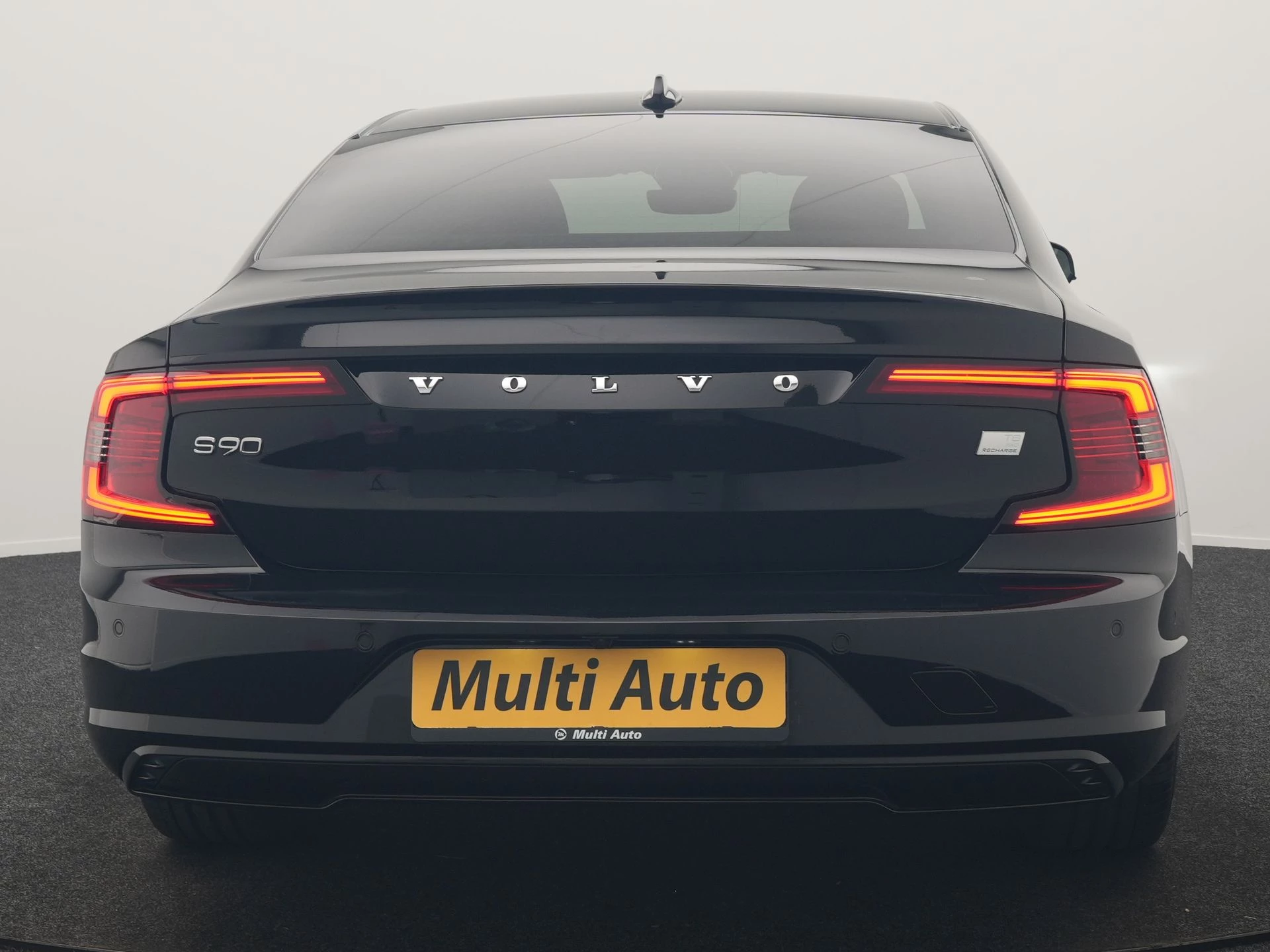 Hoofdafbeelding Volvo S90