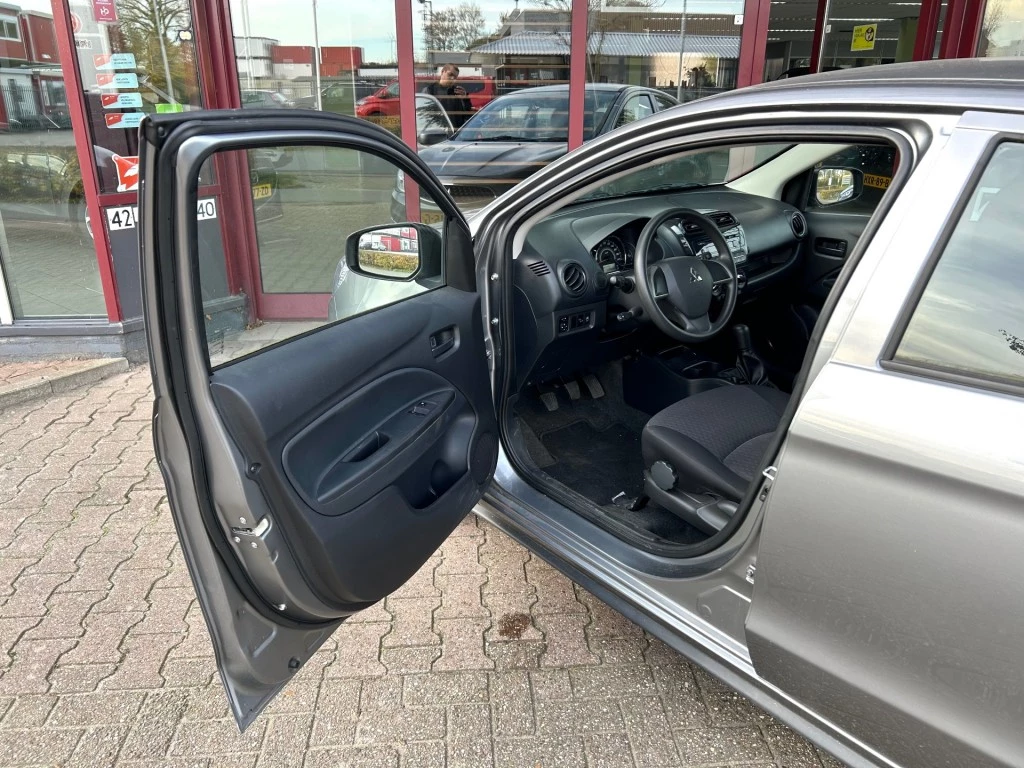 Hoofdafbeelding Mitsubishi Space Star