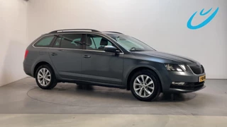 Skoda Octavia Combi 1.0 TSI Greentech Business Edition Stoelverwarming Navigatie Parkeersensoren