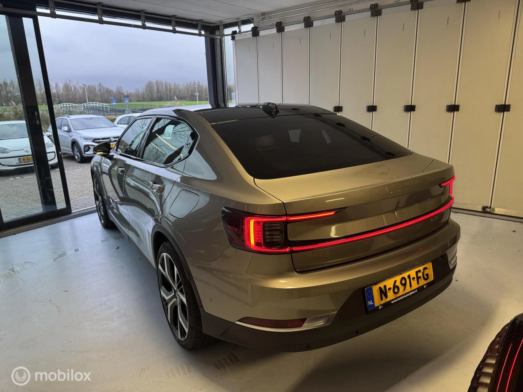 Hoofdafbeelding Polestar 2