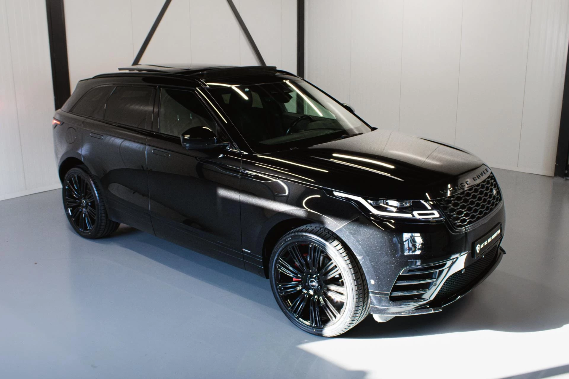 Hoofdafbeelding Land Rover Range Rover Velar