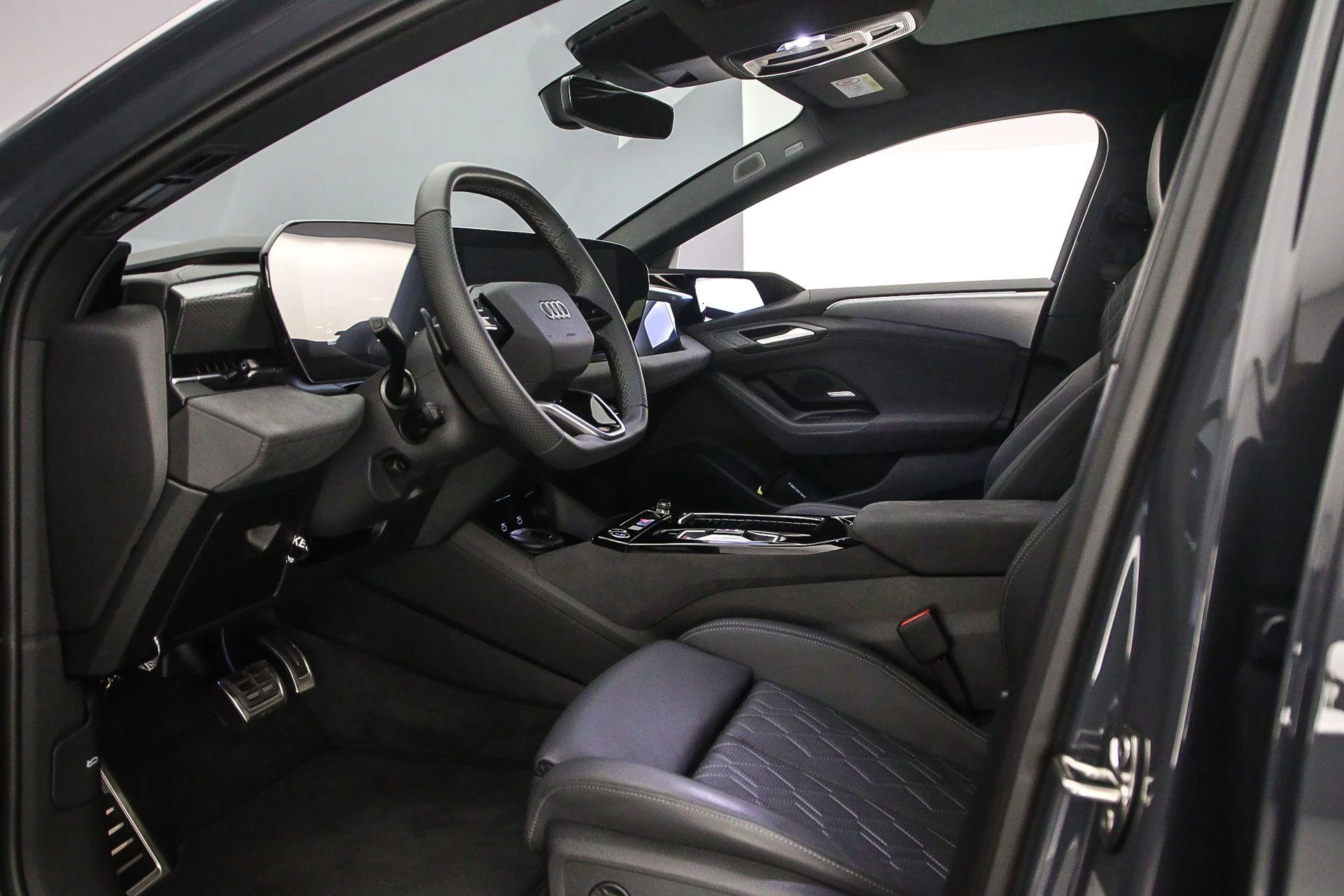 Hoofdafbeelding Audi A6 Avant e-tron