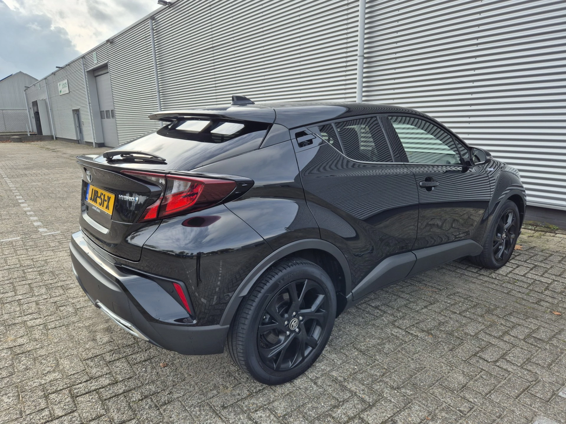 Hoofdafbeelding Toyota C-HR