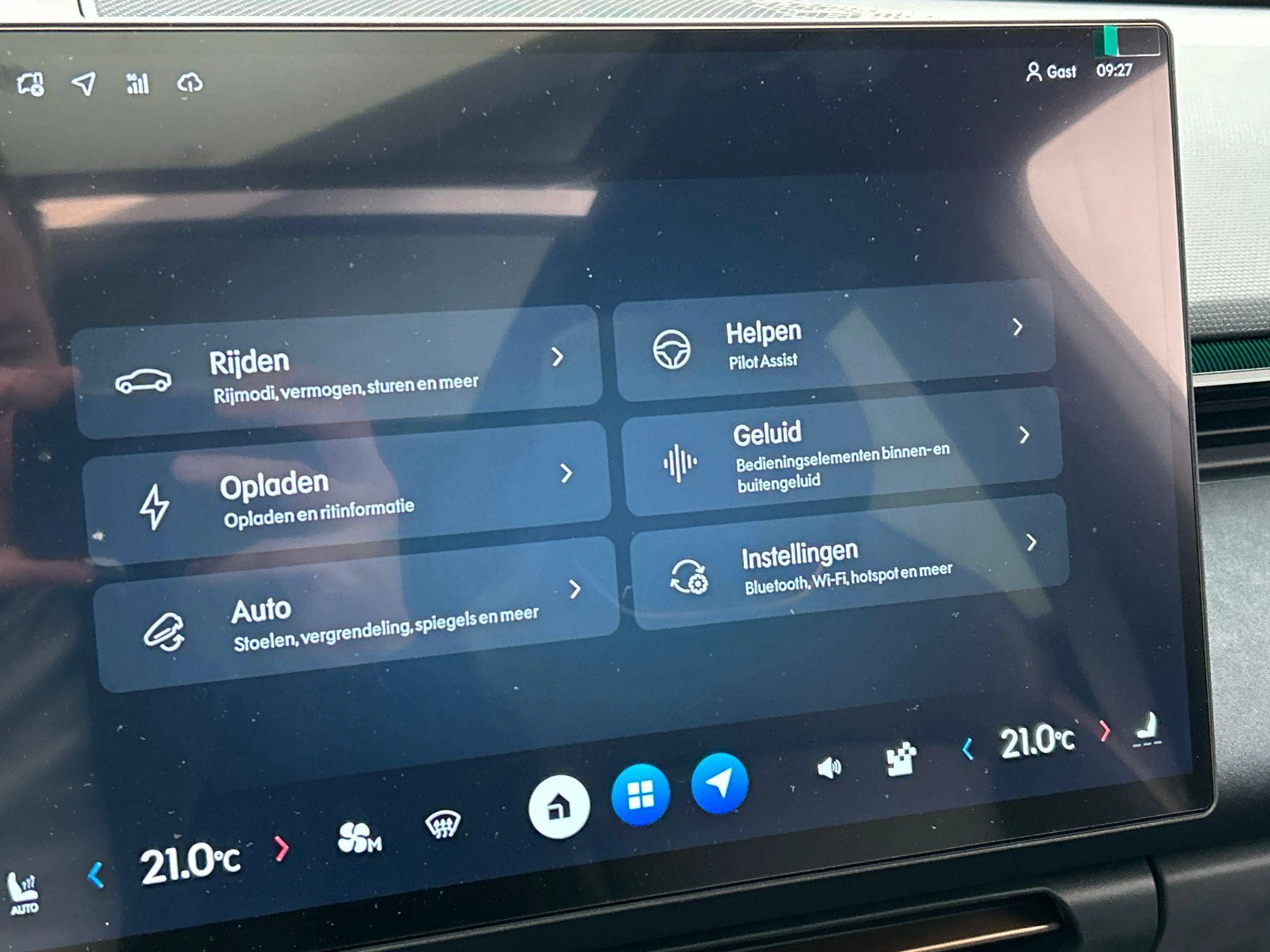 Hoofdafbeelding Lynk & Co 08