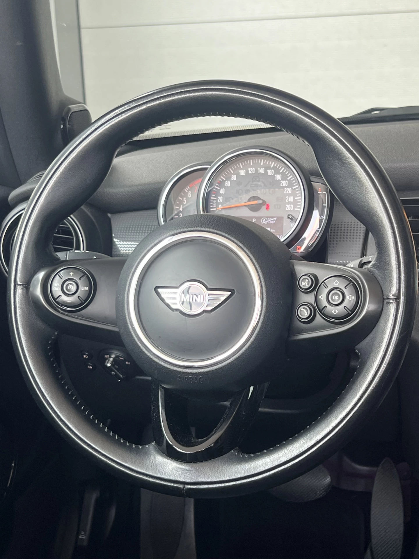 Hoofdafbeelding MINI Cooper Cabrio