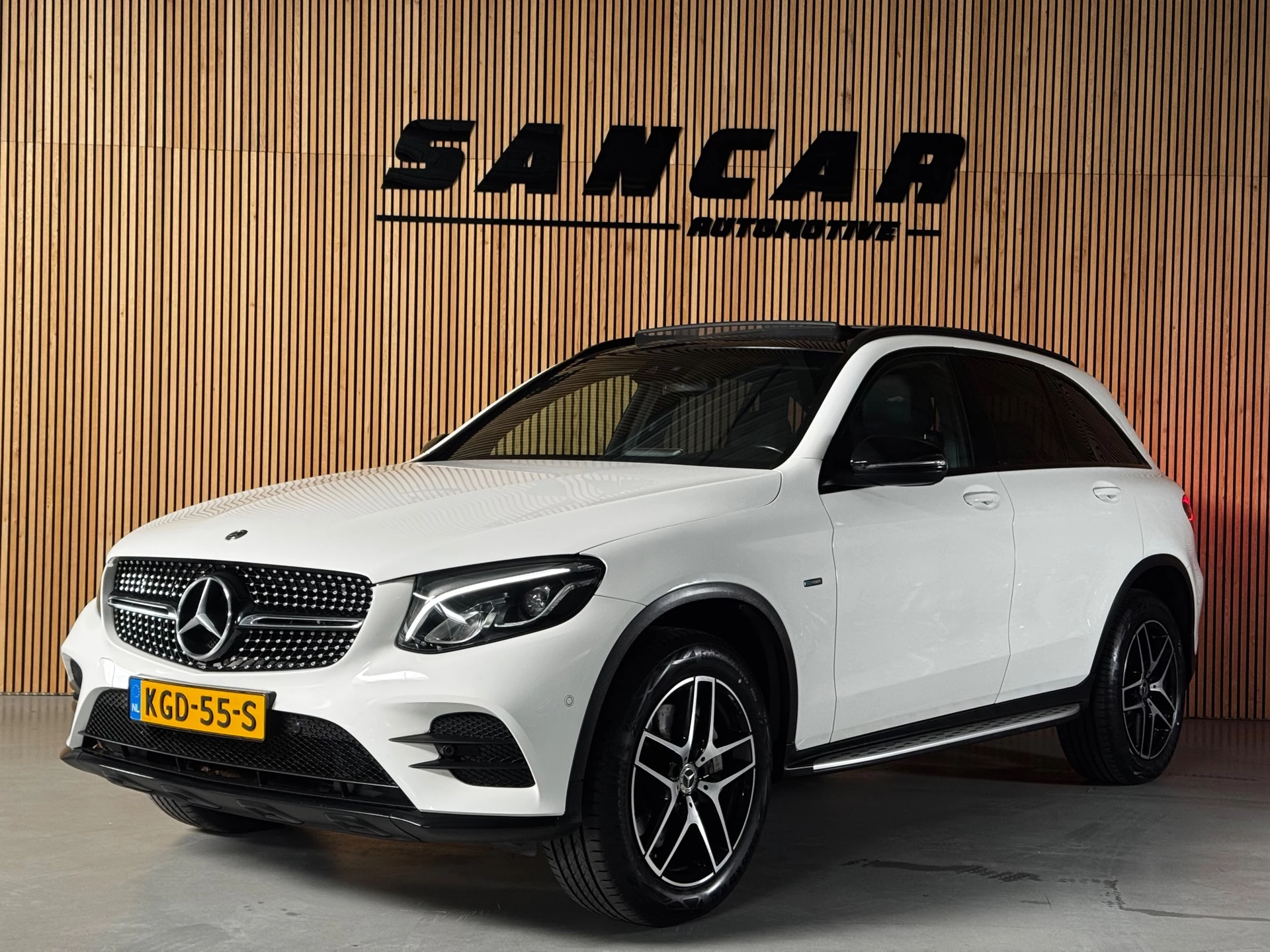 Hoofdafbeelding Mercedes-Benz GLC