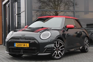Hoofdafbeelding MINI Cooper Mini Mini Cooper E John Cooper Works M 40.7 kWh | Pano | Harman/Kardon