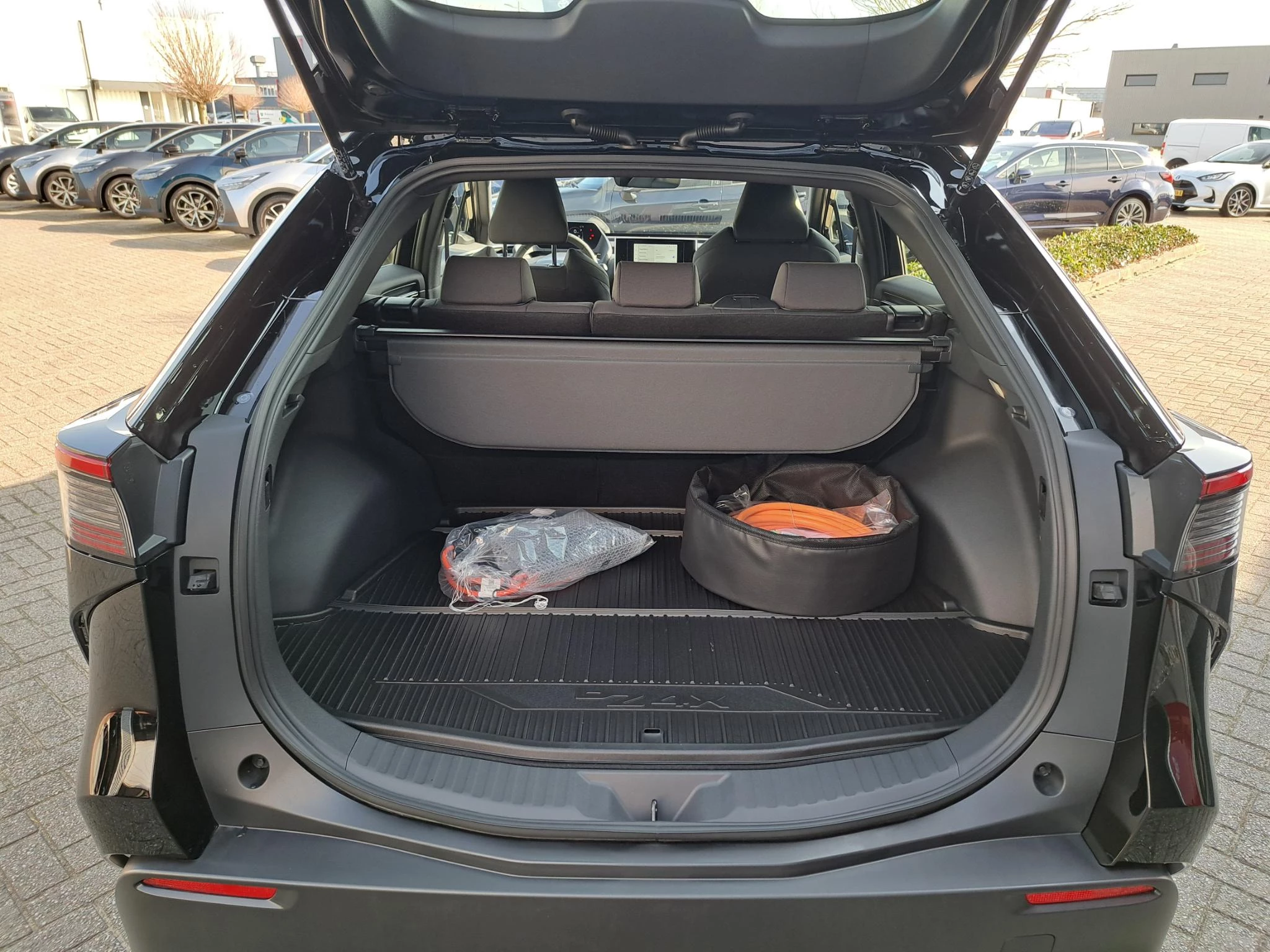 Hoofdafbeelding Toyota bZ4X