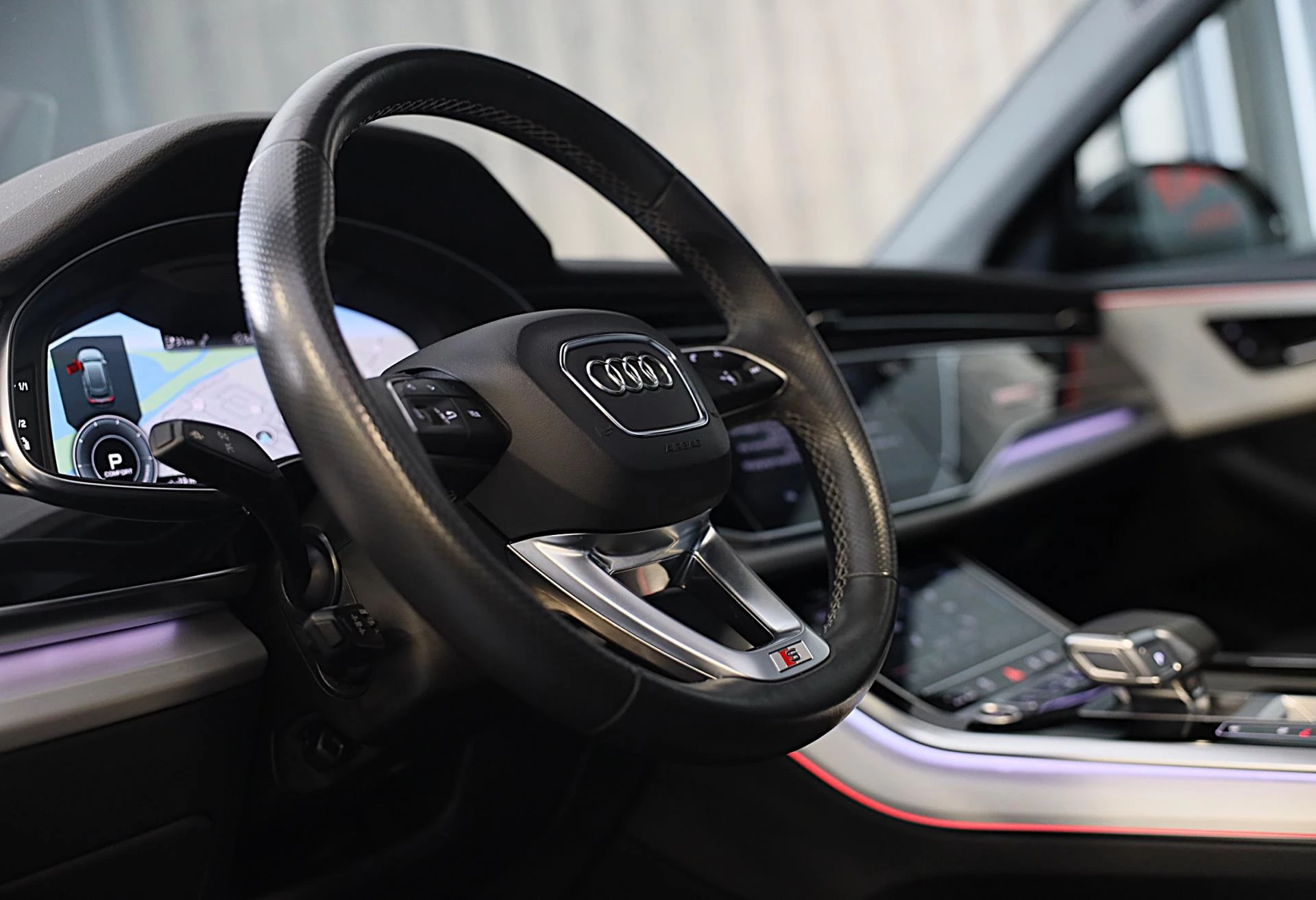 Hoofdafbeelding Audi Q8