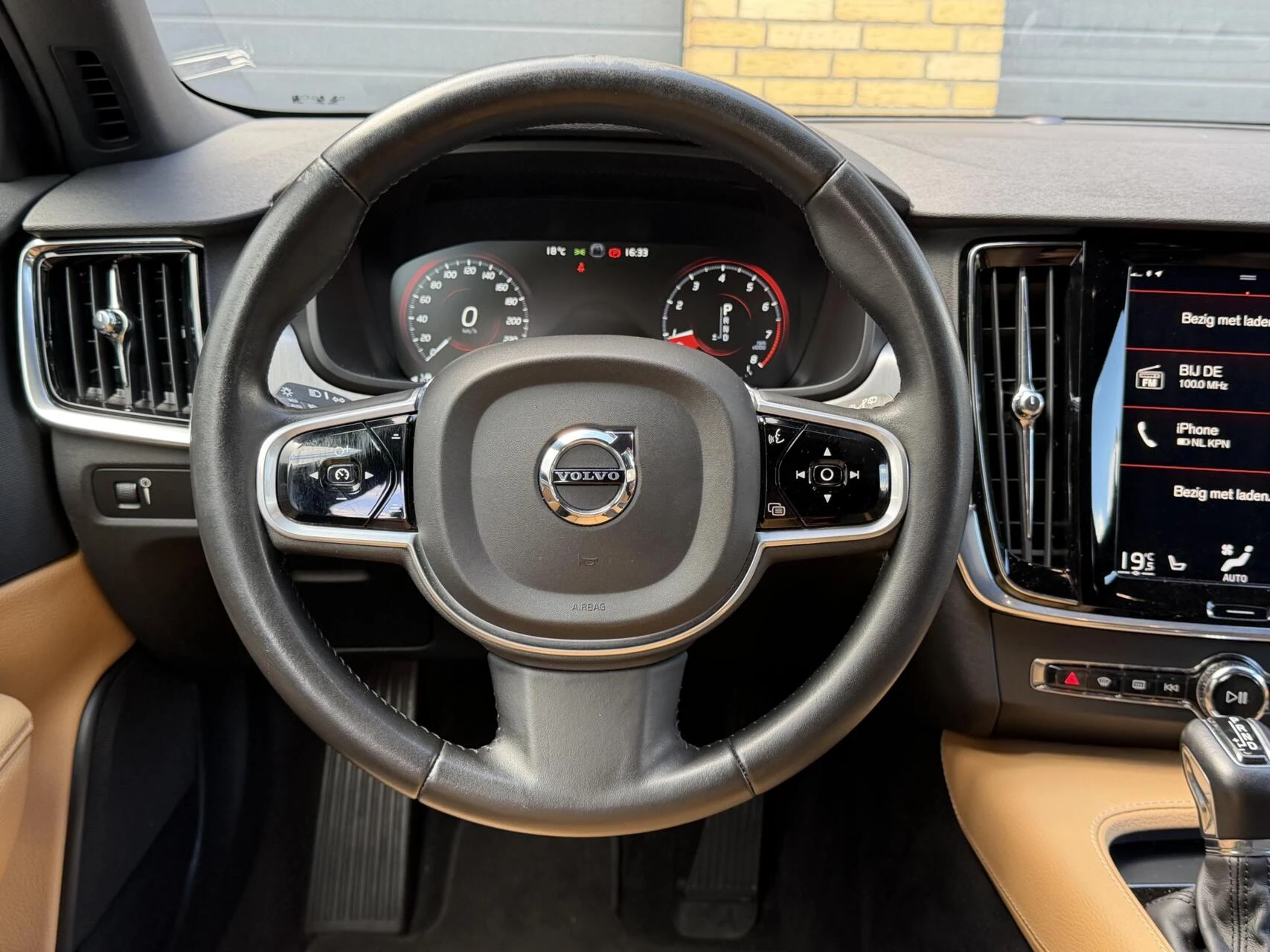 Hoofdafbeelding Volvo V90
