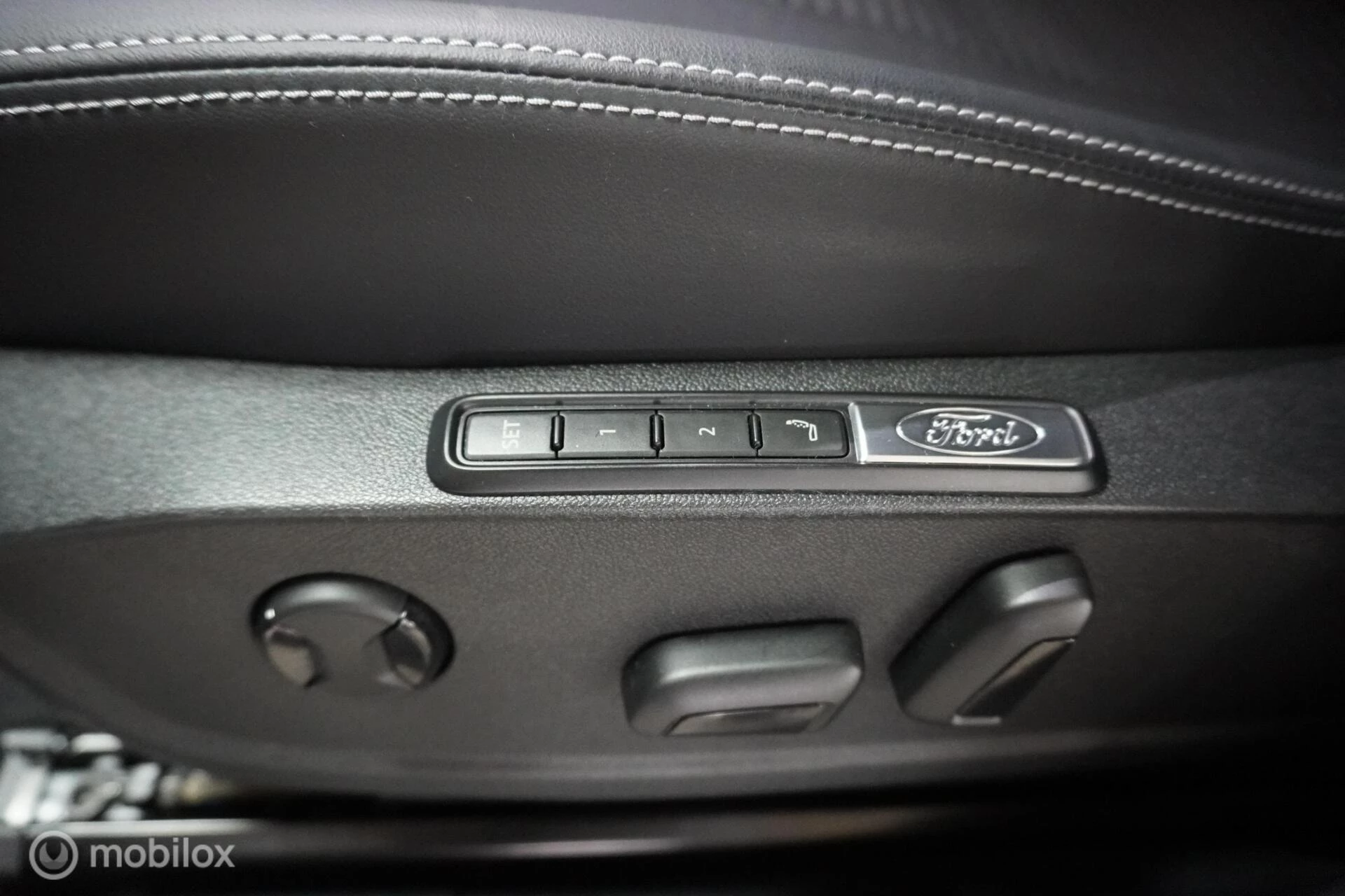 Hoofdafbeelding Ford Explorer