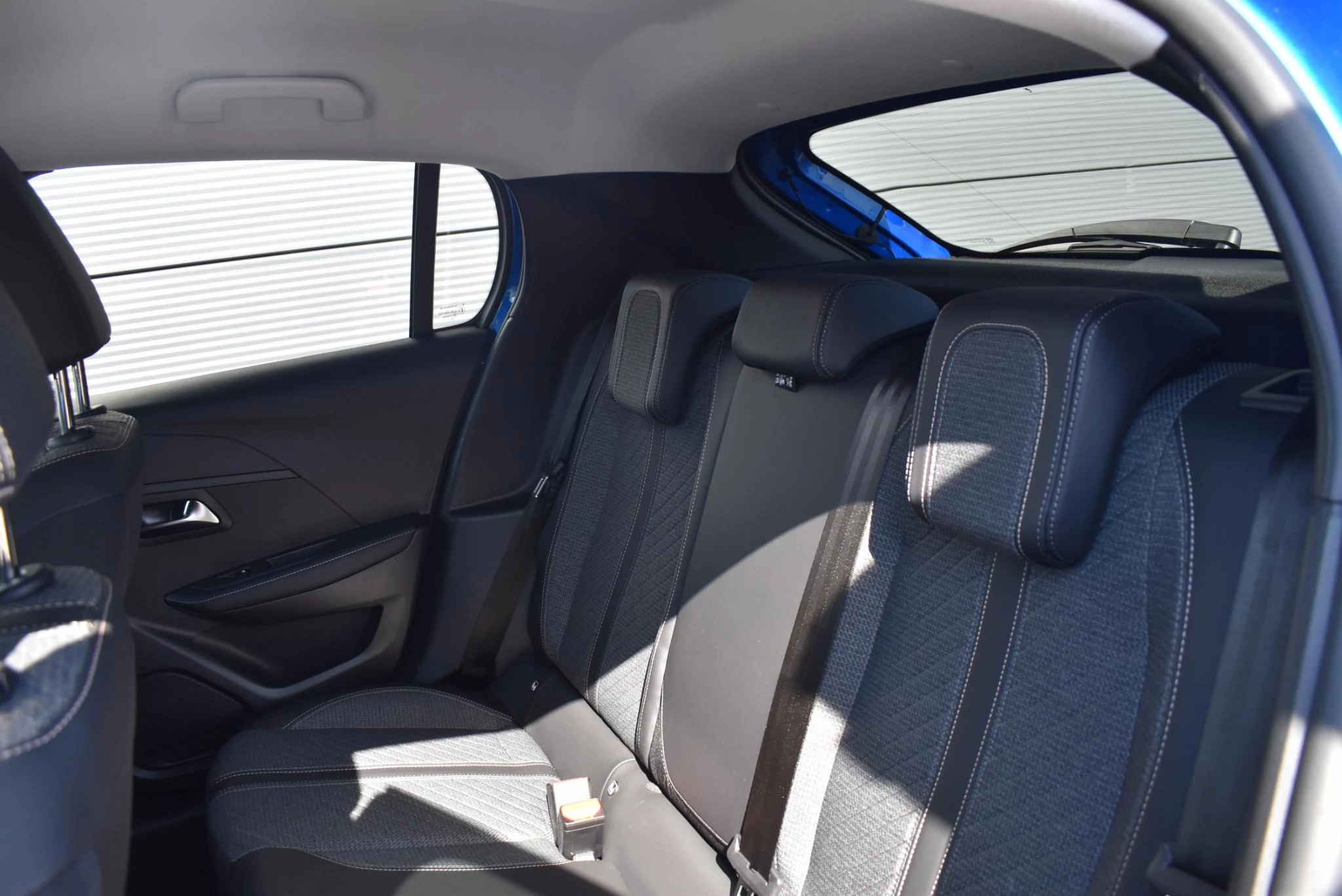 Hoofdafbeelding Peugeot e-208