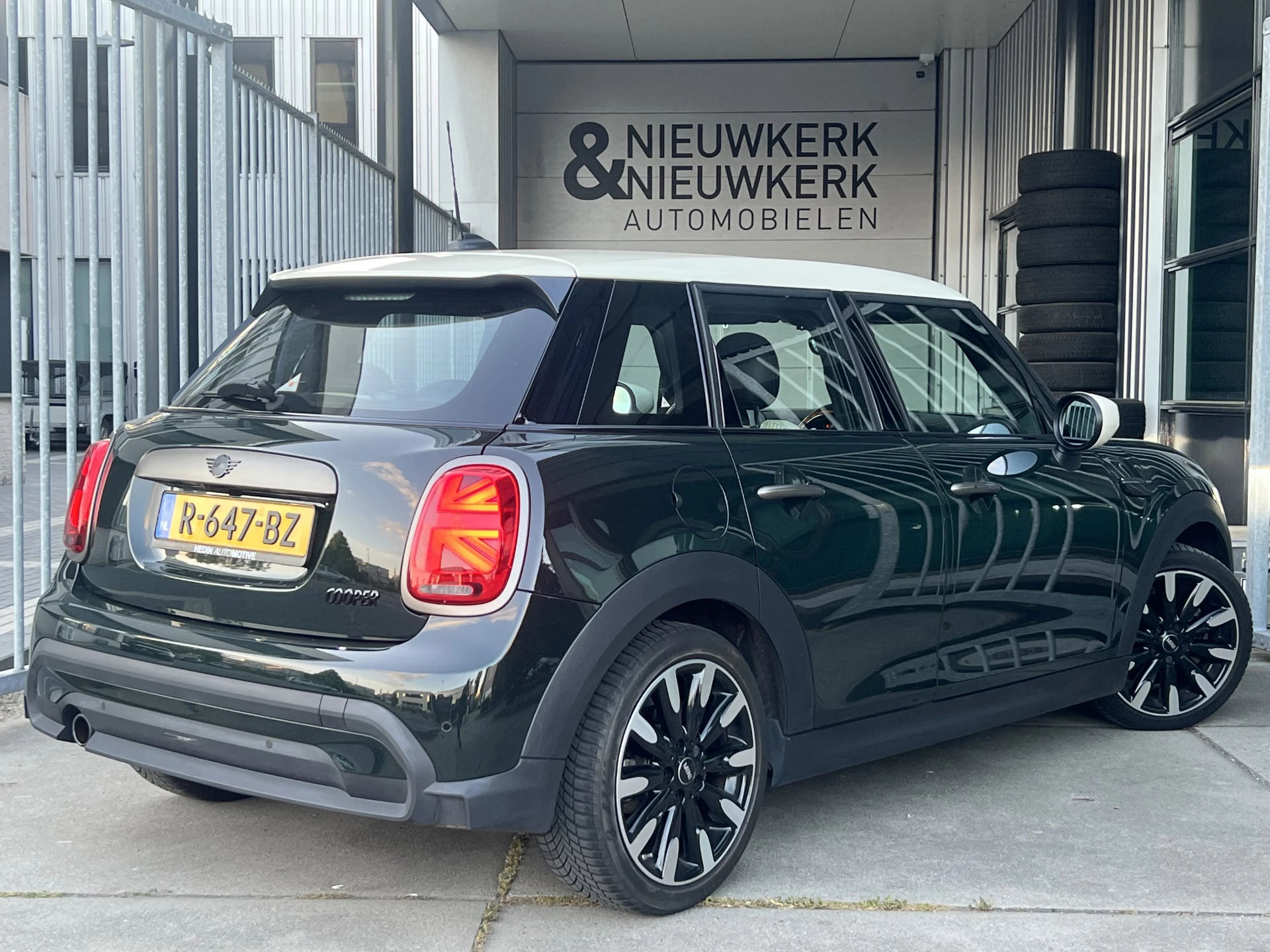 Hoofdafbeelding MINI Cooper
