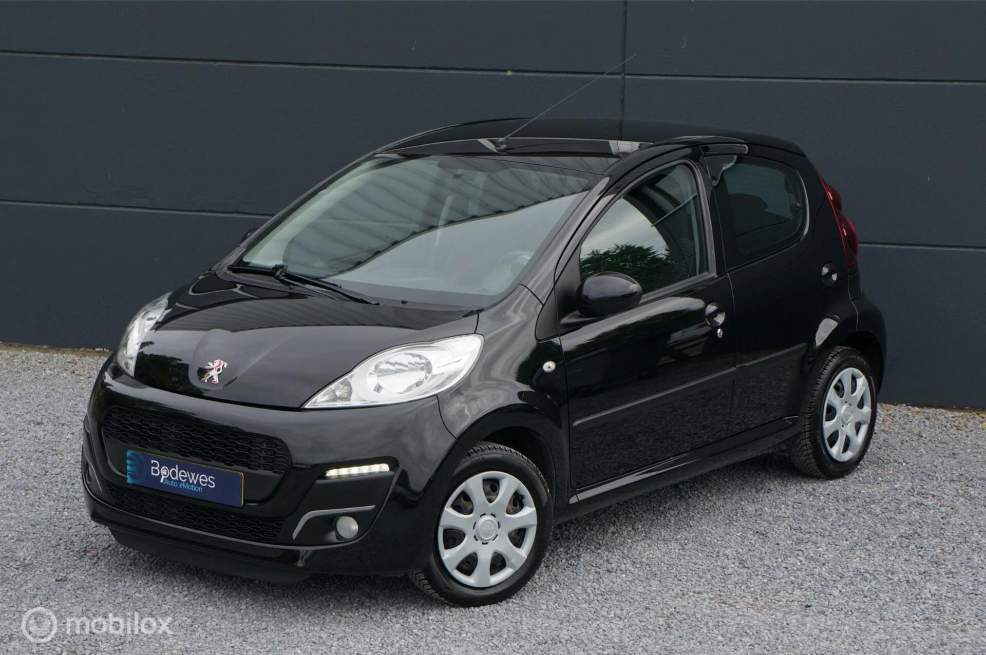 Hoofdafbeelding Peugeot 107