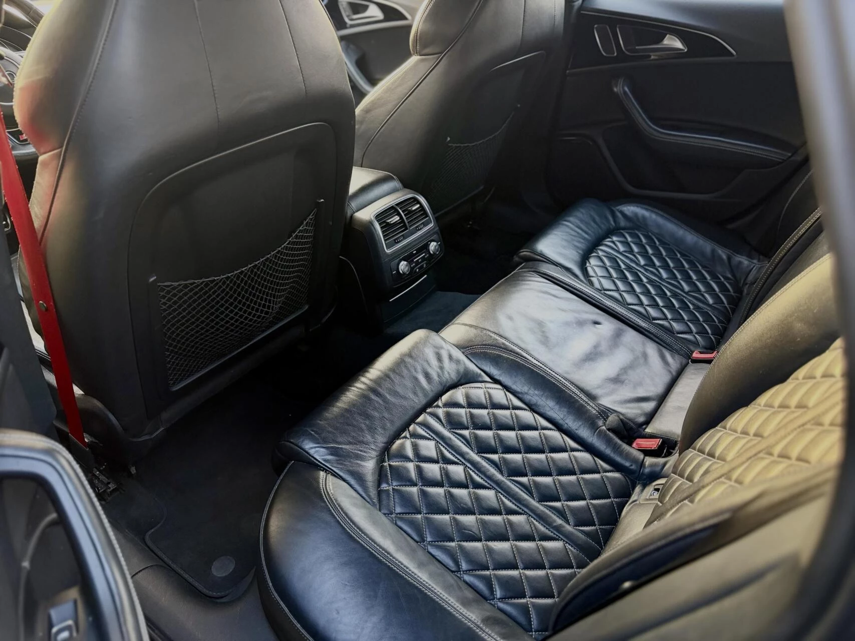 Hoofdafbeelding Audi S6