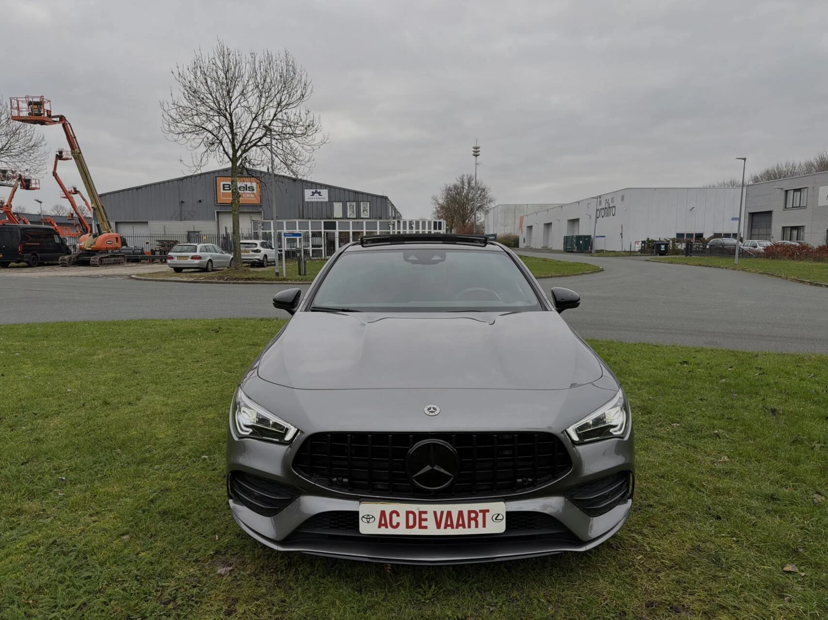 Hoofdafbeelding Mercedes-Benz CLA