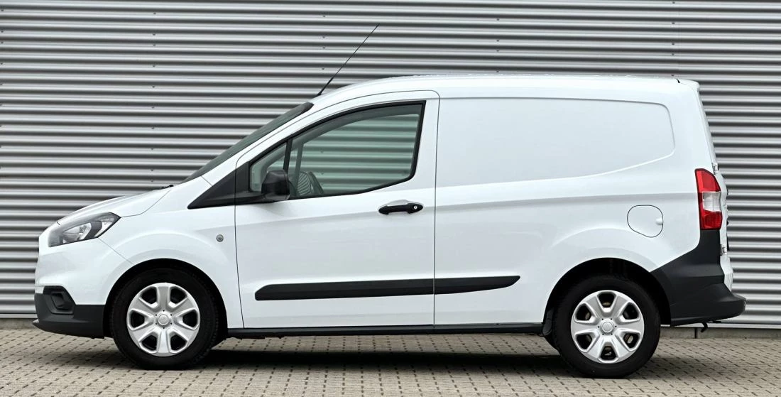 Hoofdafbeelding Ford Transit Courier