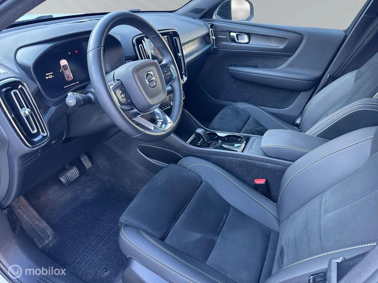 Hoofdafbeelding Volvo C40