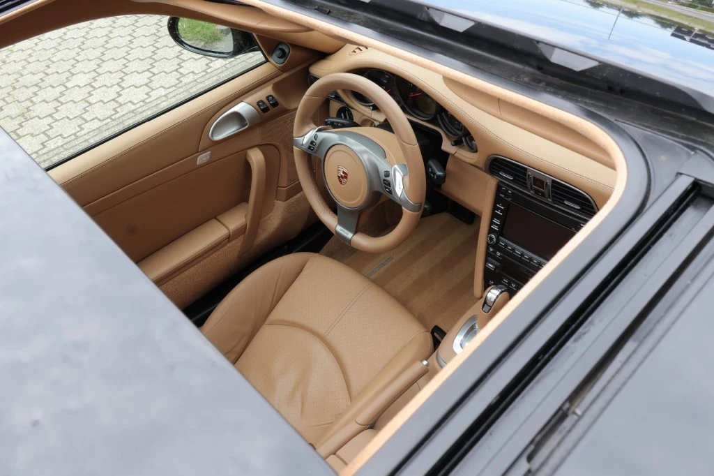 Hoofdafbeelding Porsche 911