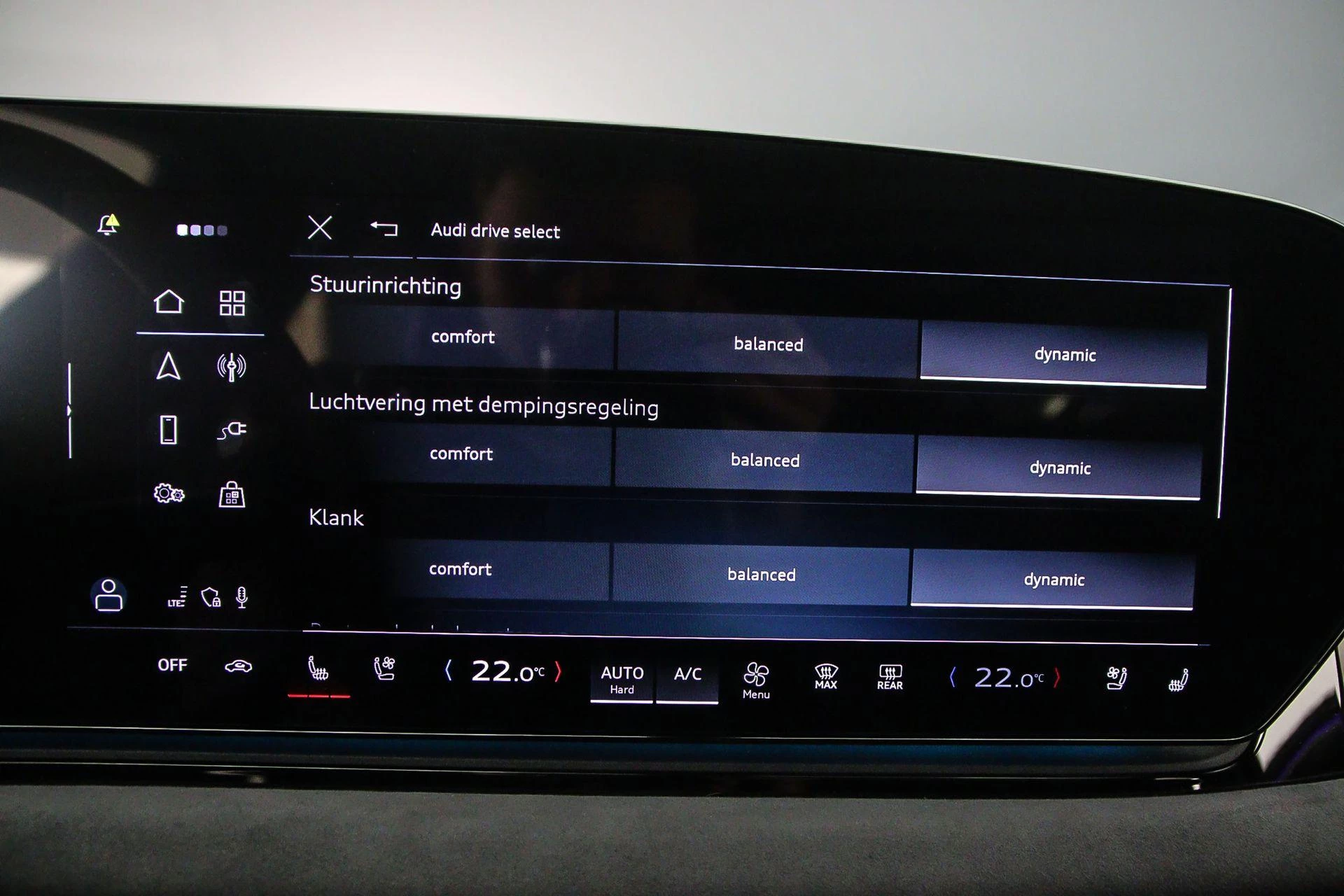 Hoofdafbeelding Audi A6 Avant e-tron