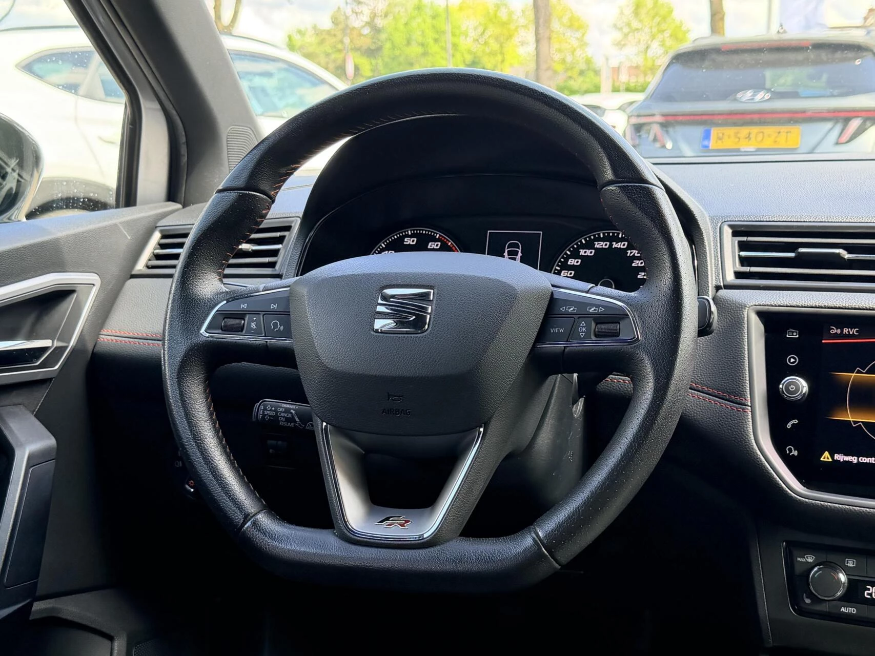 Hoofdafbeelding SEAT Arona