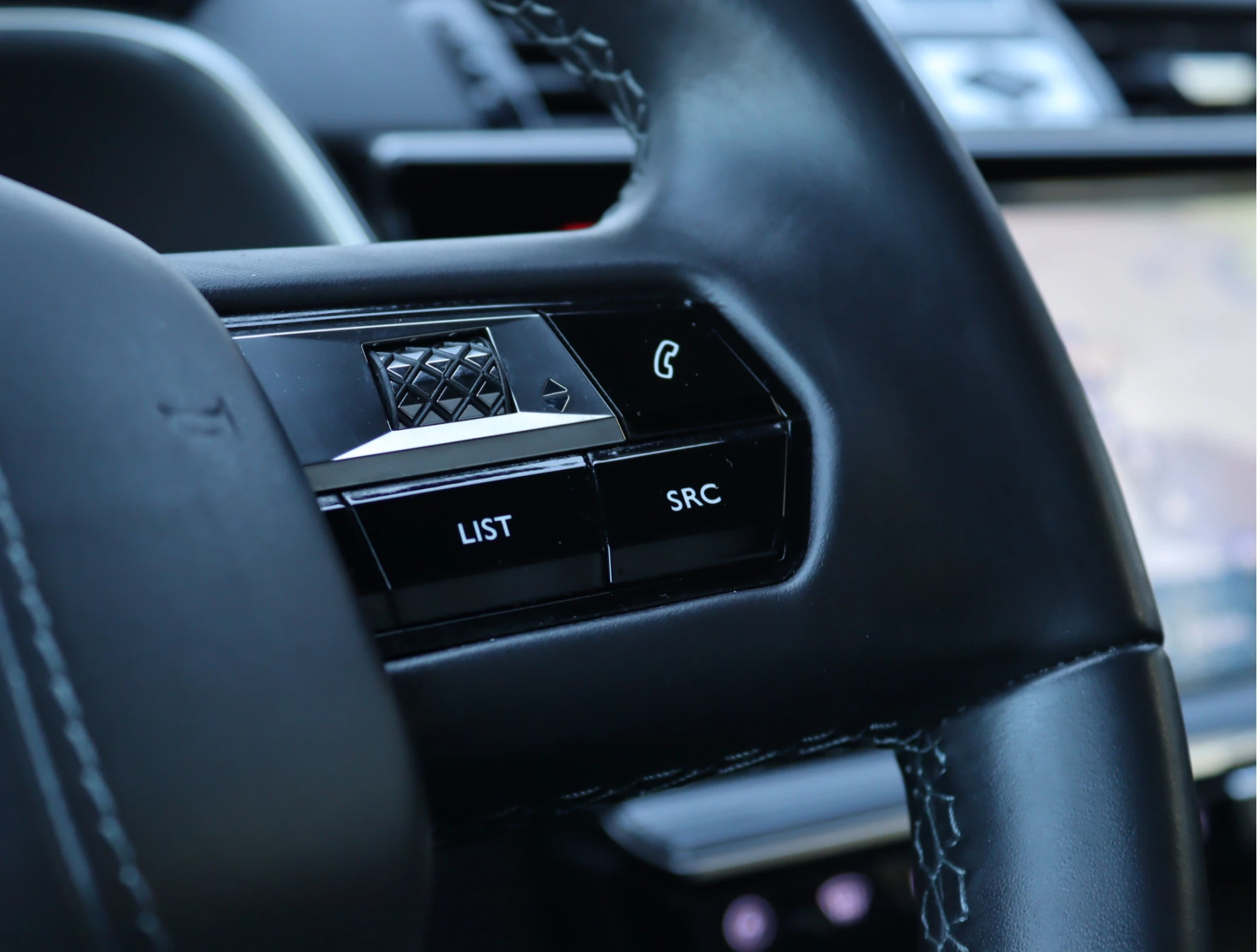 Hoofdafbeelding DS DS 7