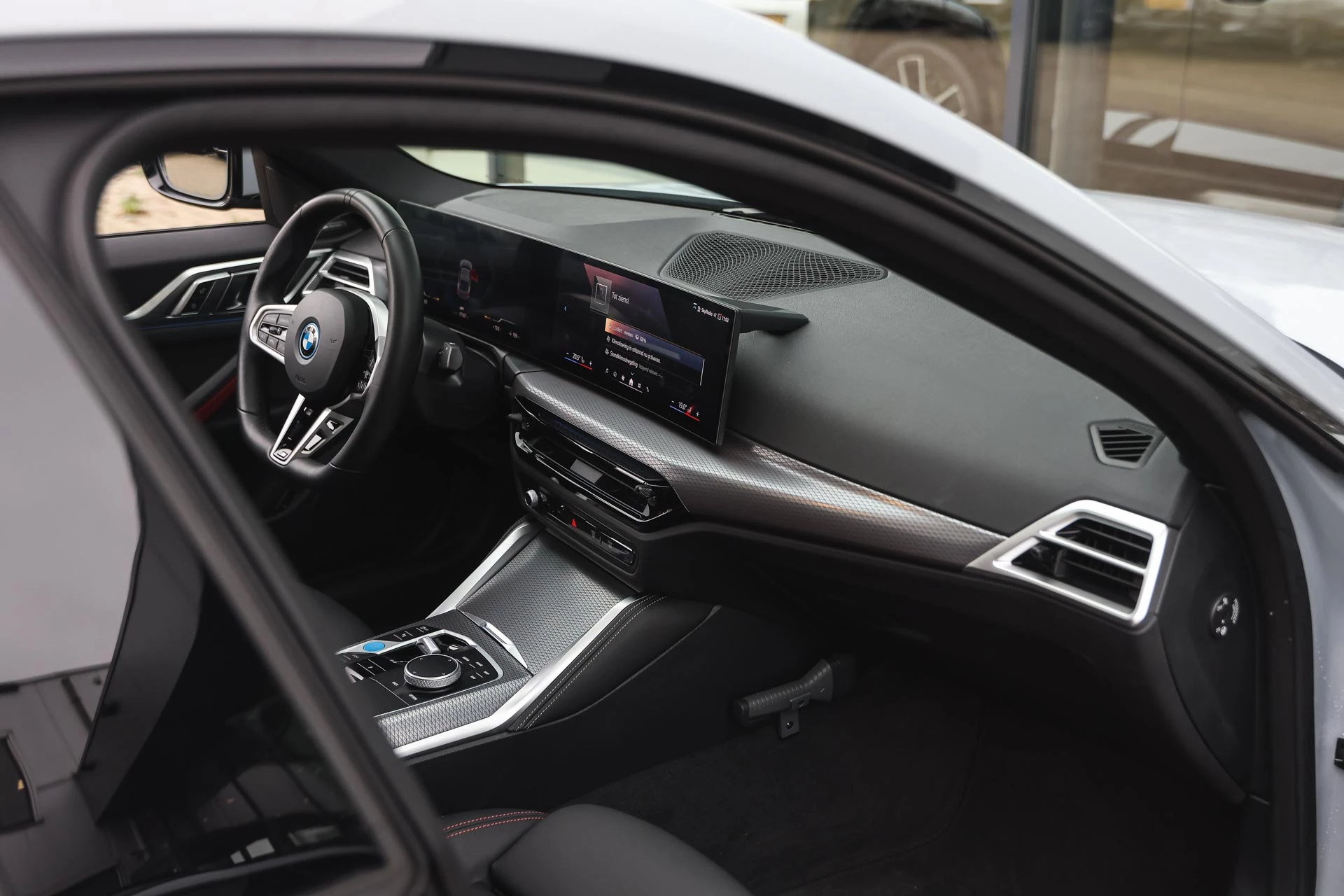 Hoofdafbeelding BMW i4