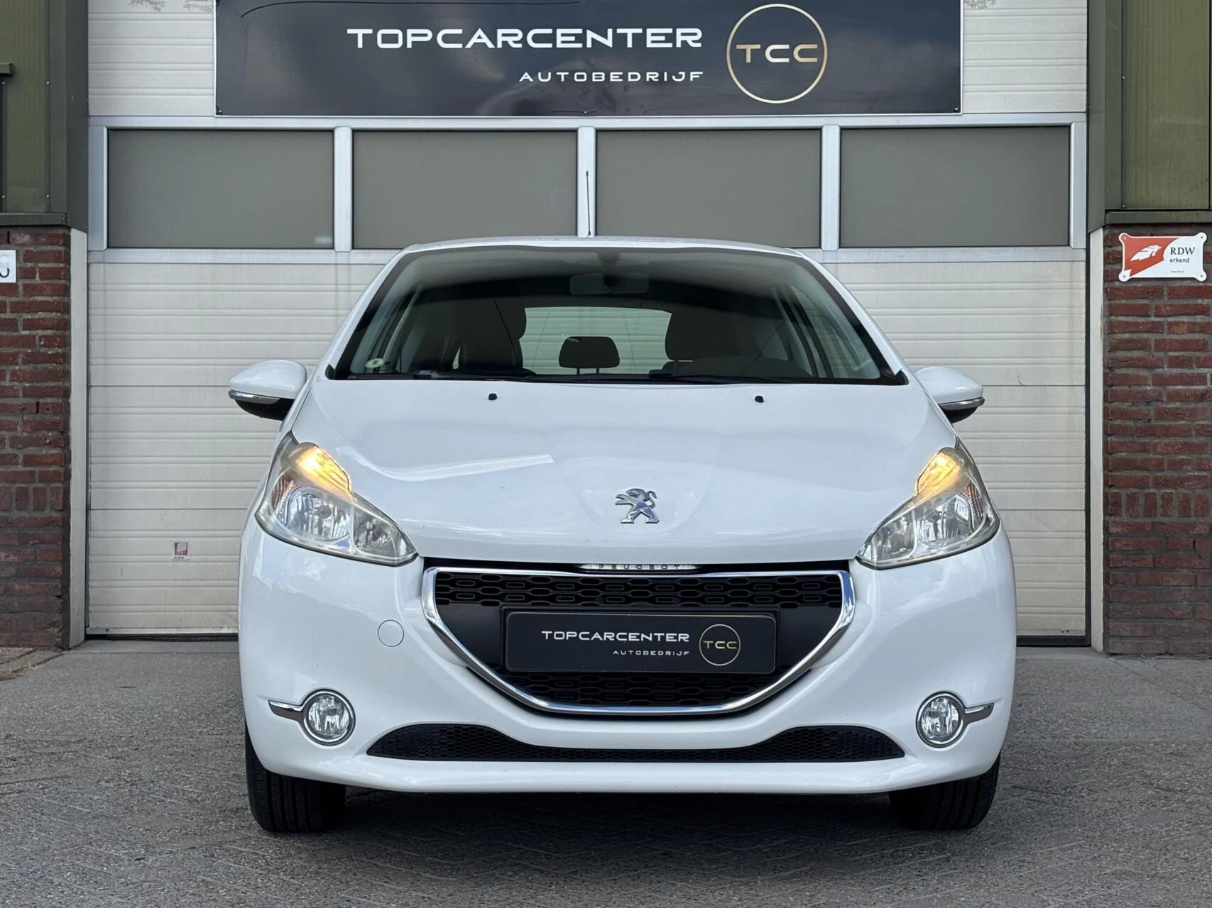 Hoofdafbeelding Peugeot 208