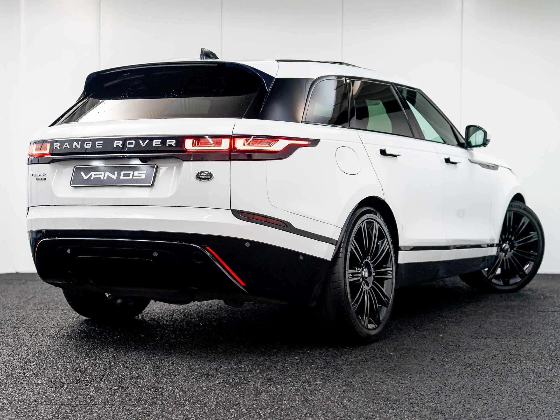 Hoofdafbeelding Land Rover Range Rover Velar