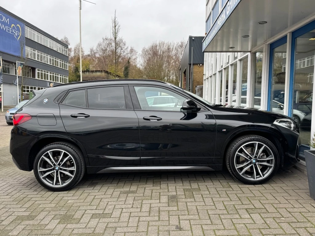Hoofdafbeelding BMW X2